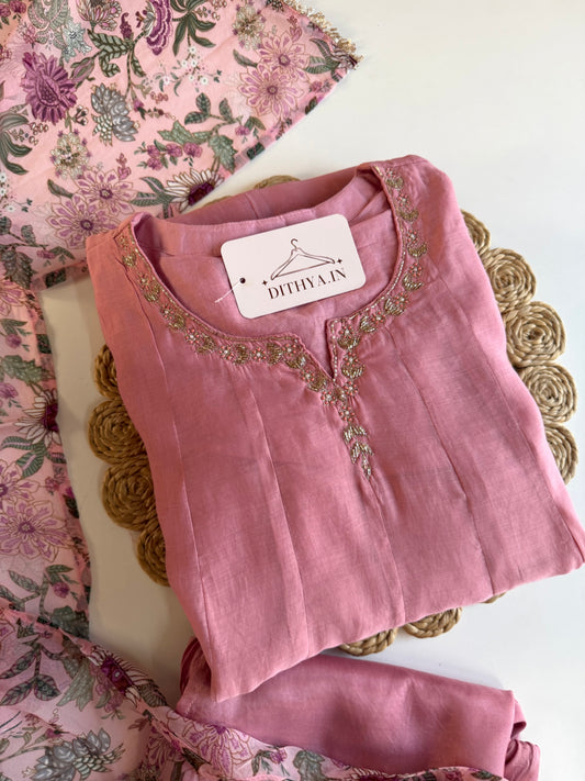 K557 - Surat Mul chanderi handwork Anarkali with pants and dupatta