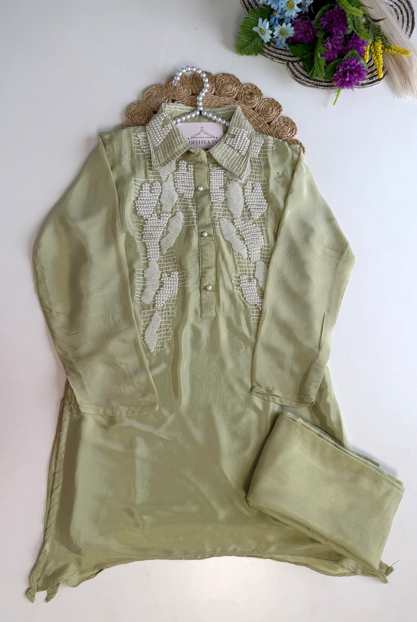 K563 - Chinnon pearl work coord set