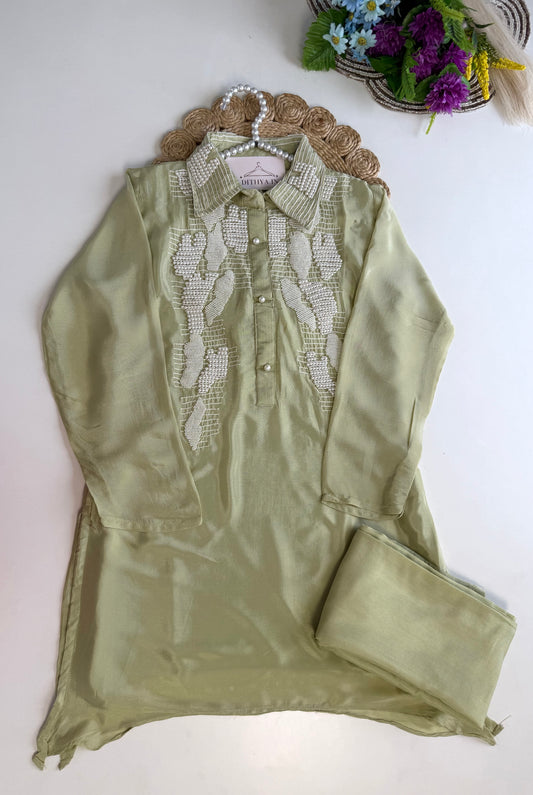 K563 - Chinnon pearl work coord set