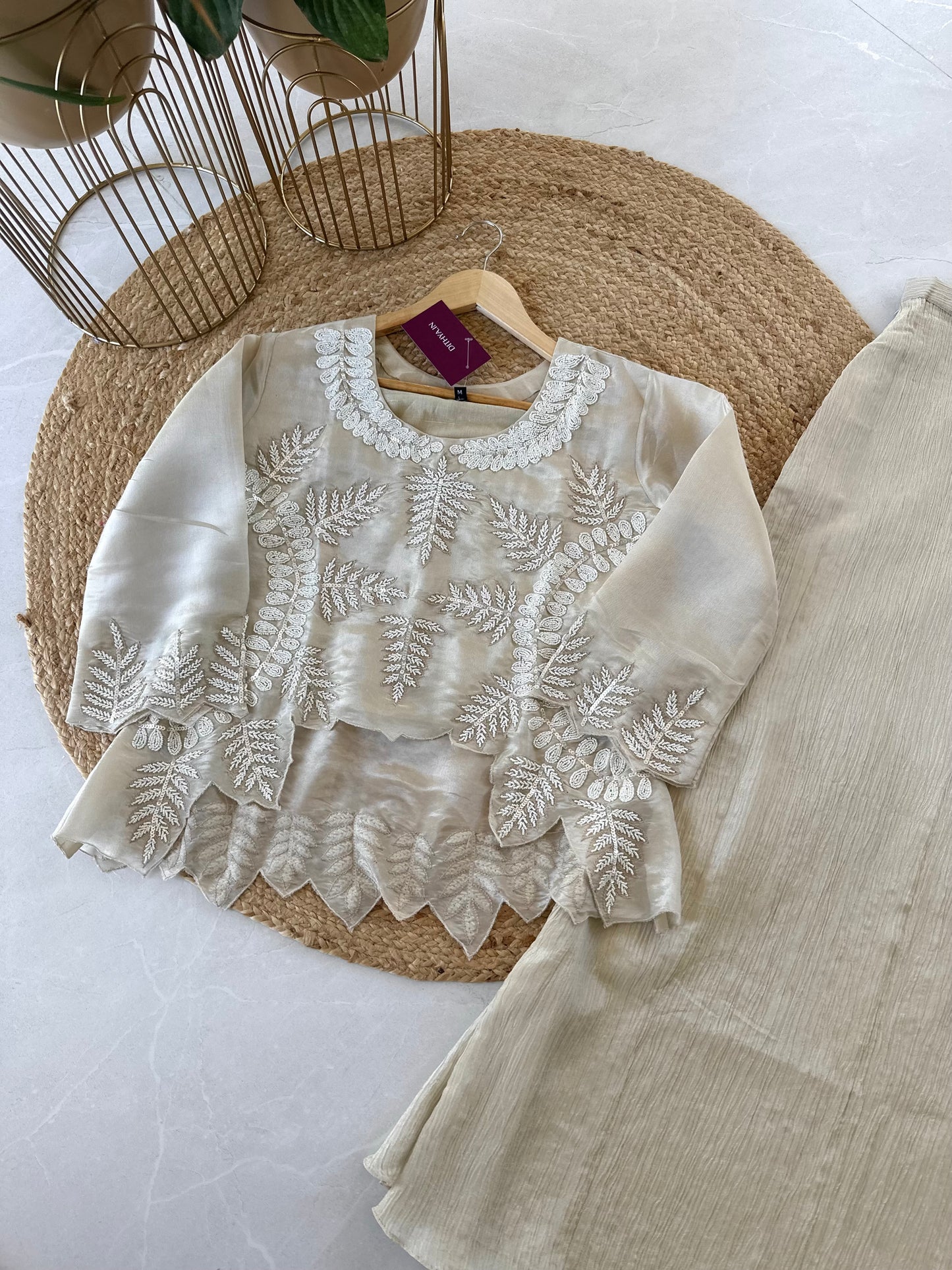 K045 - Tissue silk handwork Short top with palazzo