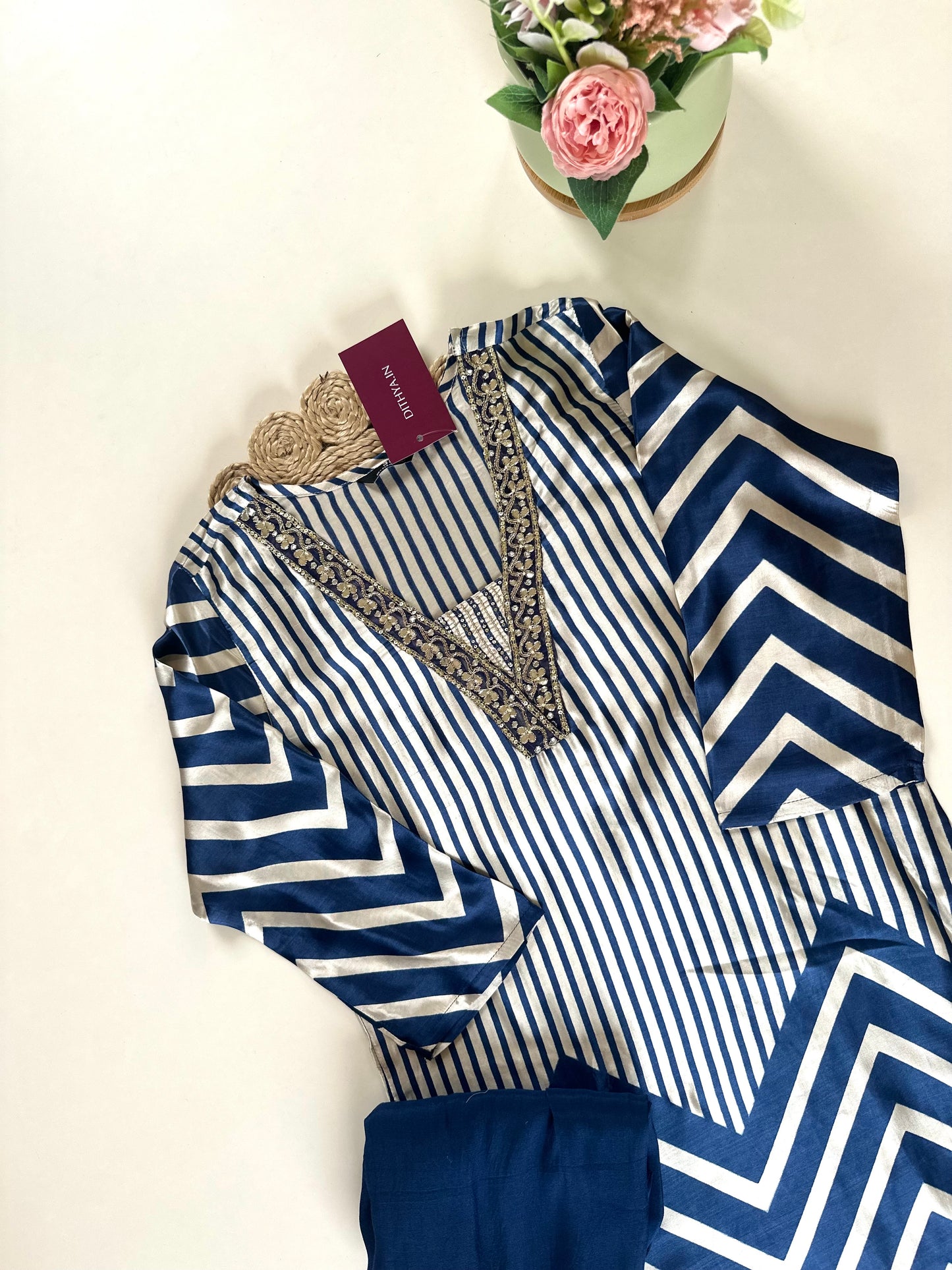 K176 - Pure crape handwork Straight Kurti with pants