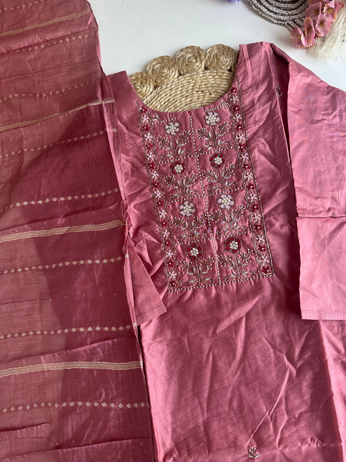D318- Dola silk straight kurti with pants and dupatta