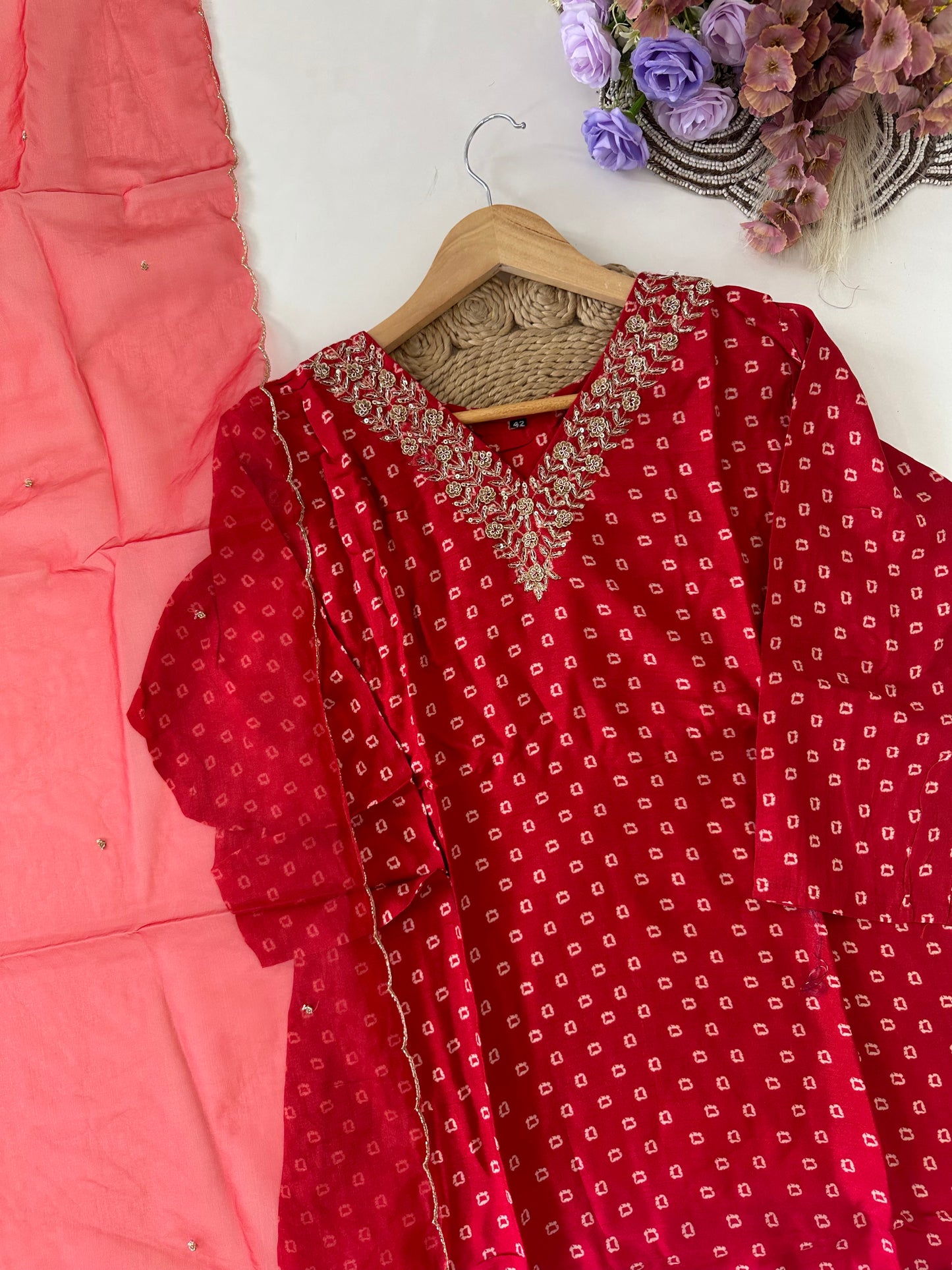 D408-Dola silk straight kurti with pants and dupatta