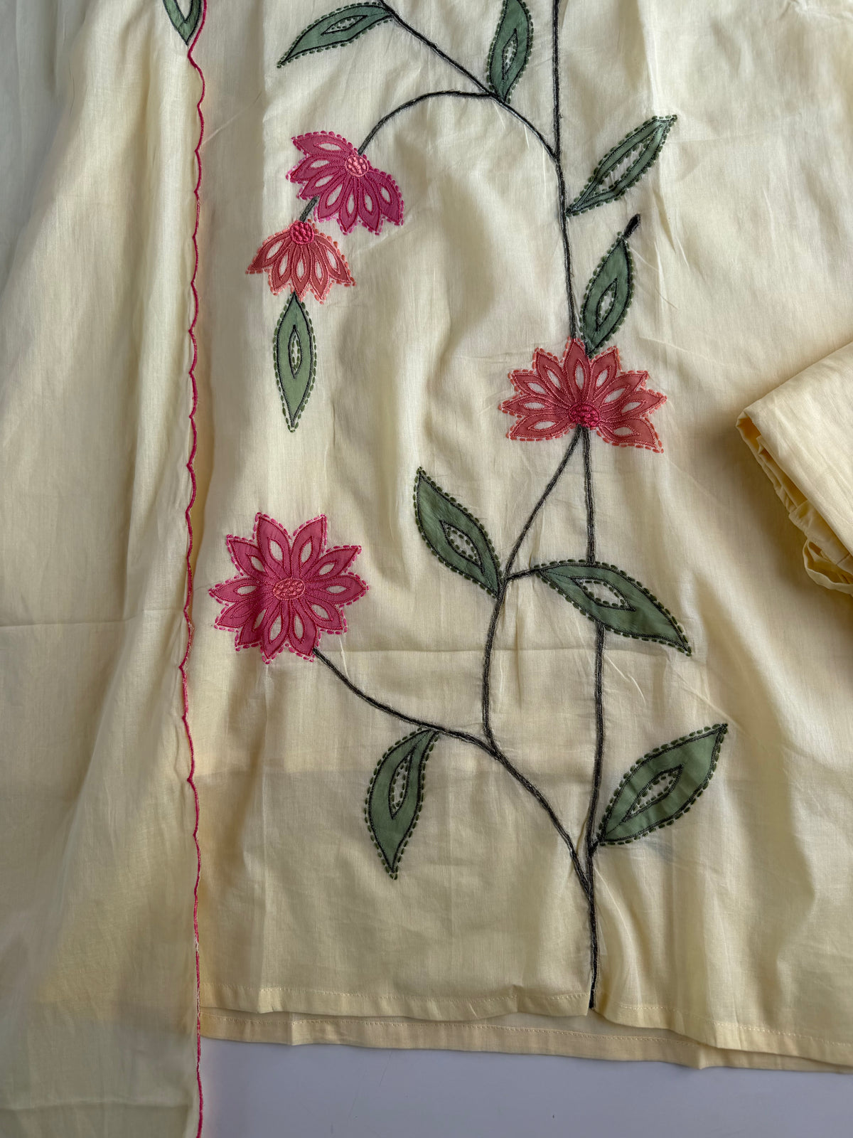 K726 - Mul cotton embroidered straight Kurti with pants and dupatta