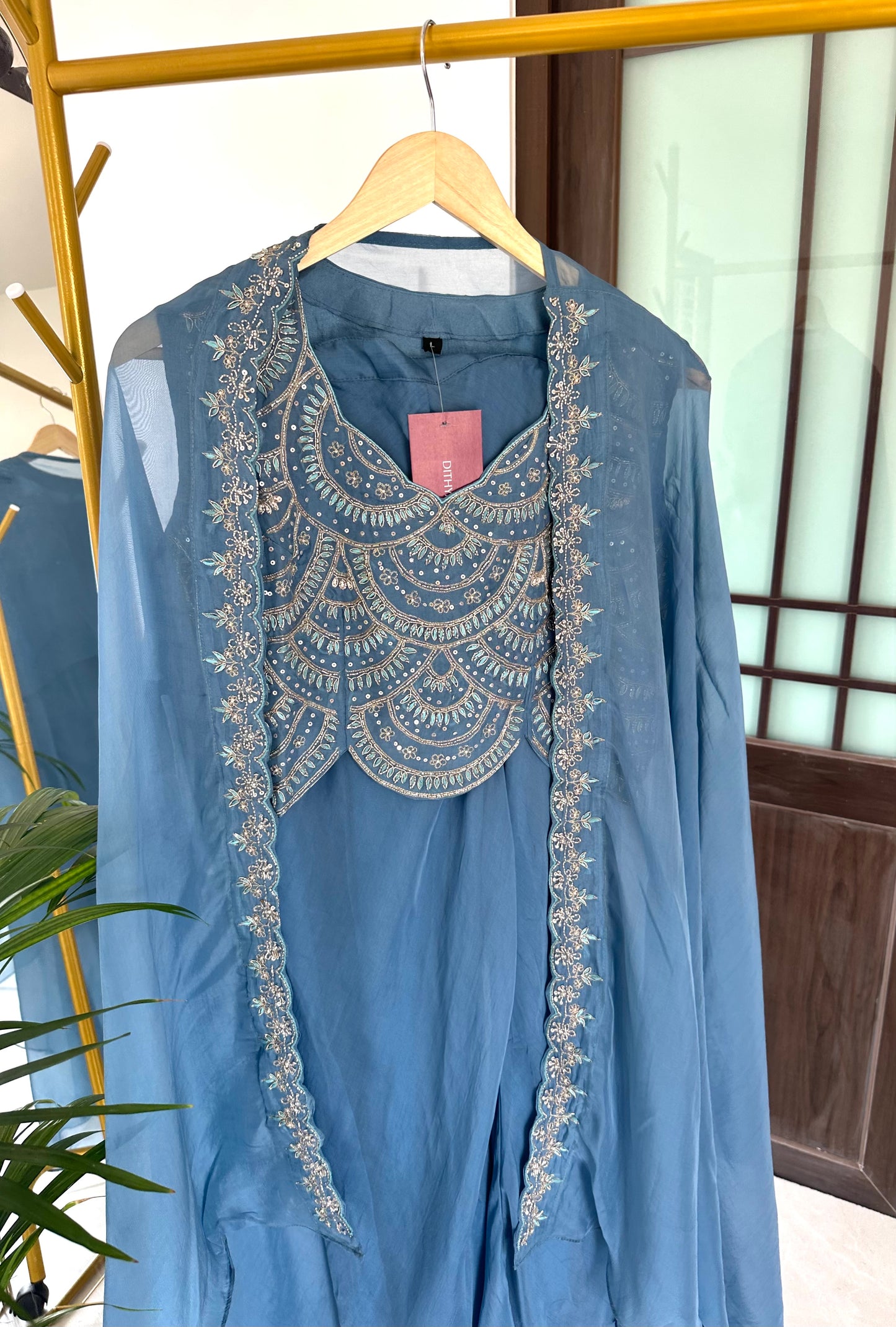 K052 - Soft Organza handwork Cape, crop top and divider pants
