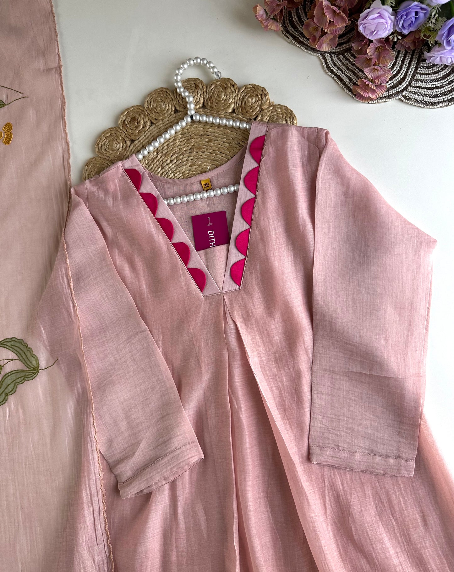 K106 - Mul Chanderi Appliqué work Aline Kurti with pants and dupatta