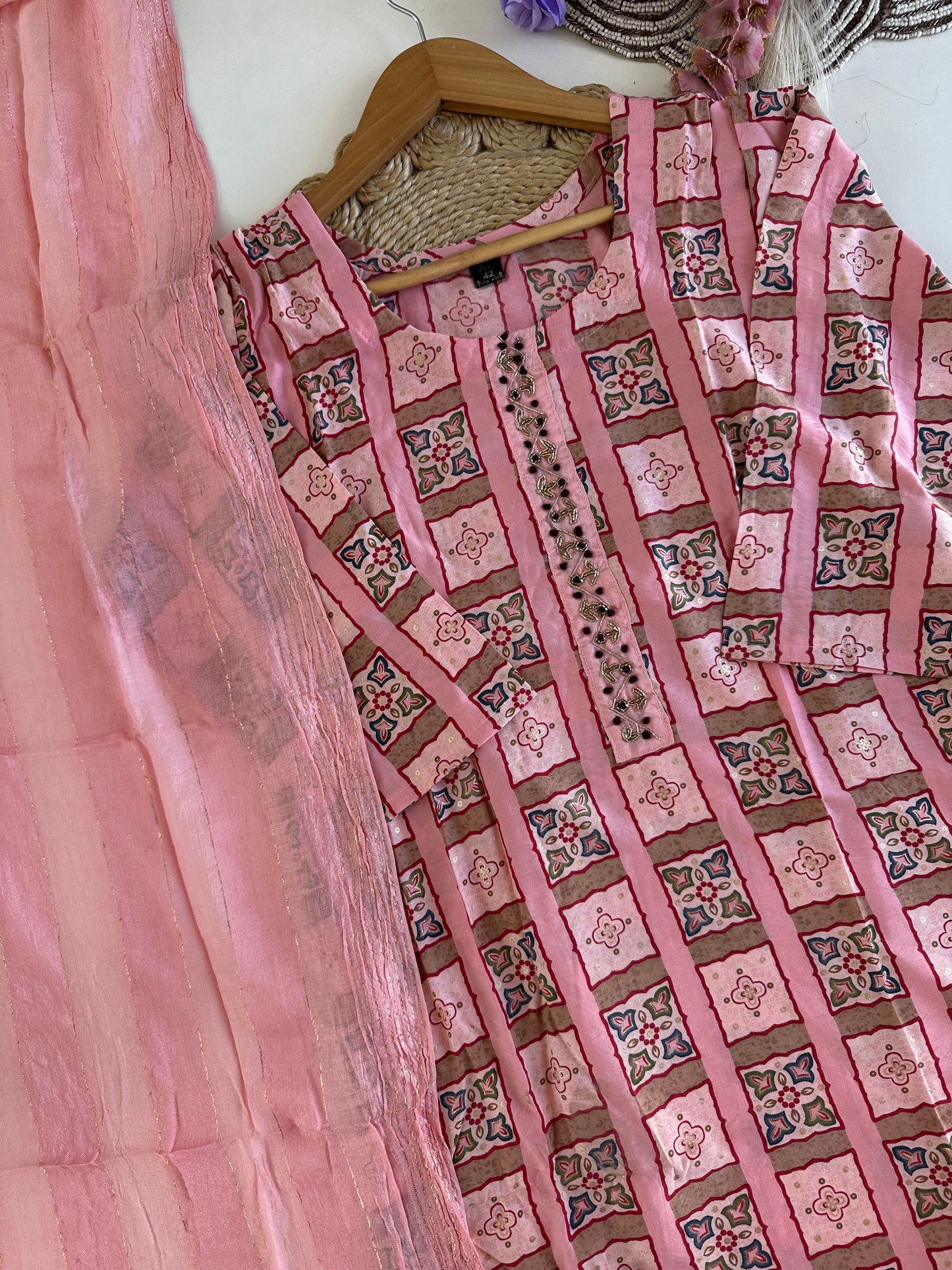 D385 - Muslin silk straight kurti with pants and dupatta