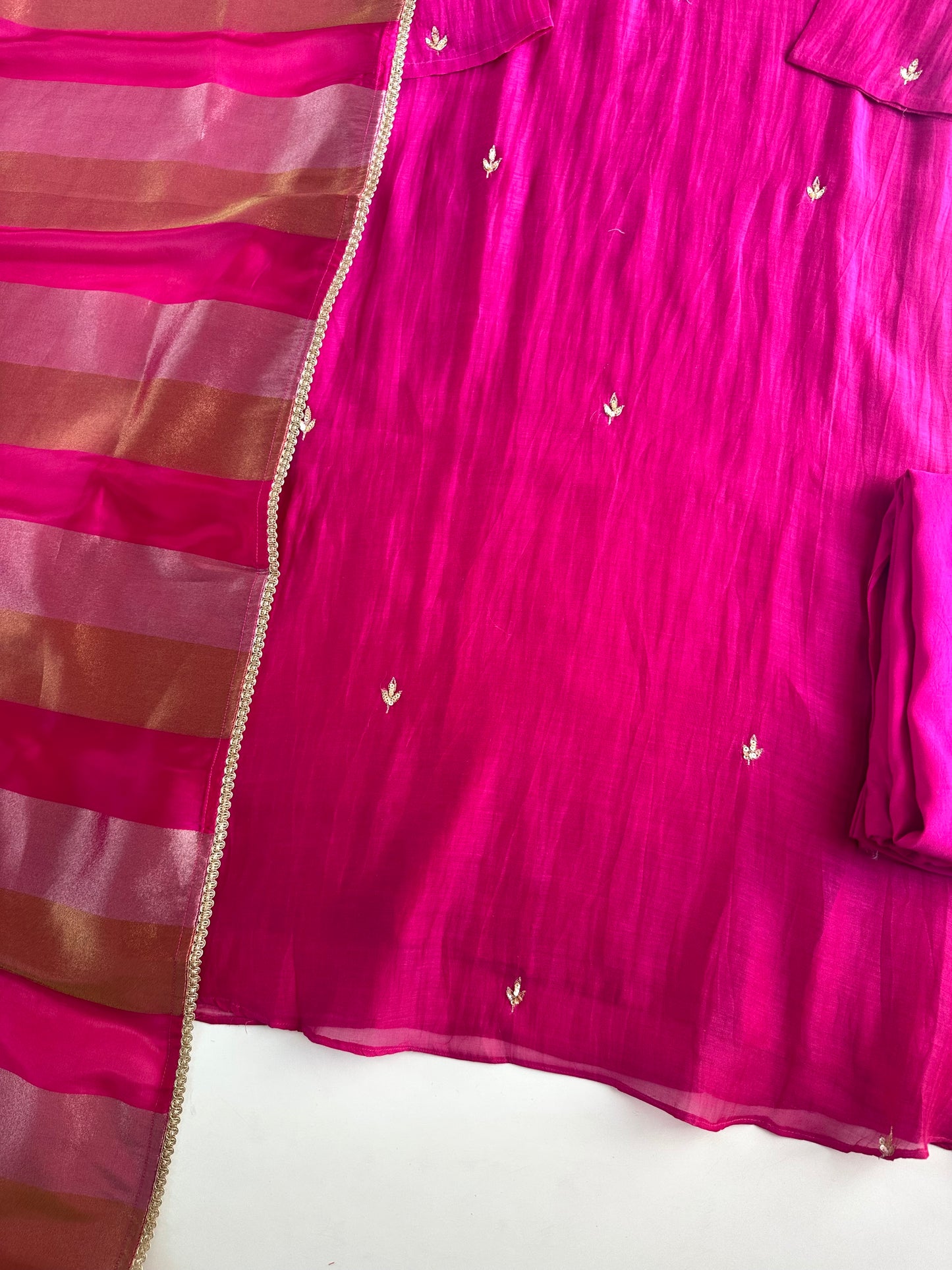 K442 - Mul Chanderi handwork Aline Kurti with pants and dupatta