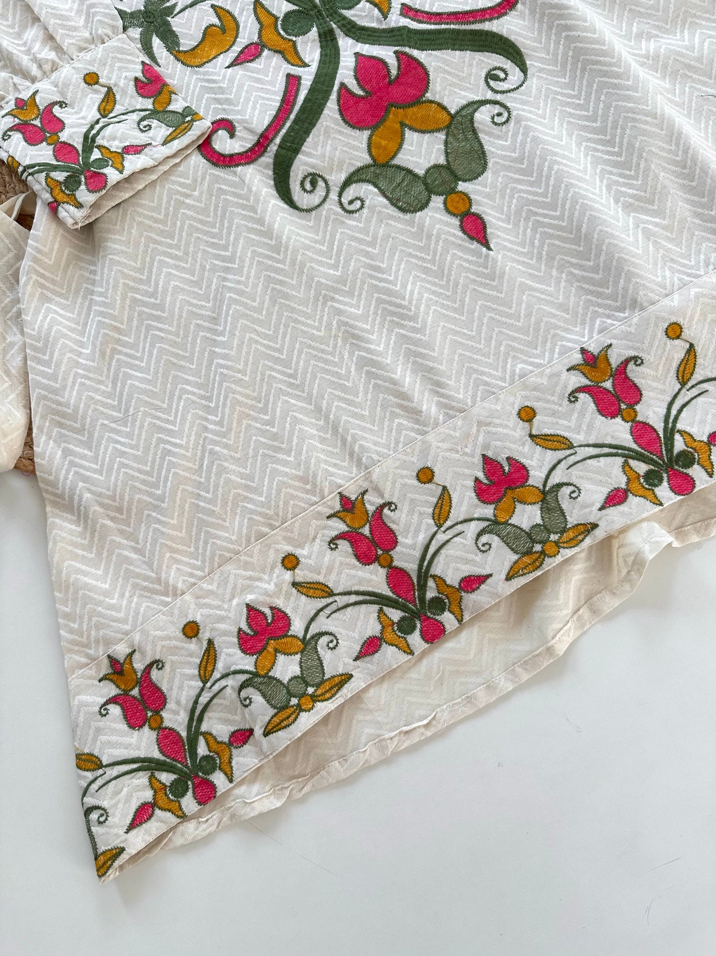 K409 - Cotton embroidered short tunic
