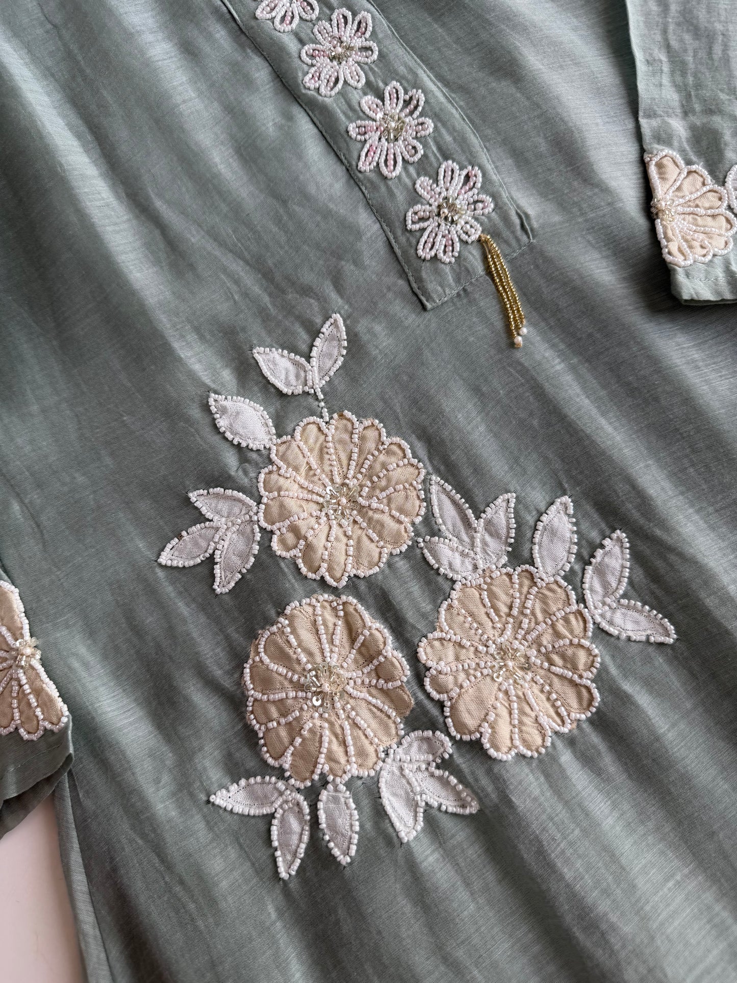 K558 - Mul chanderi handwork coord set