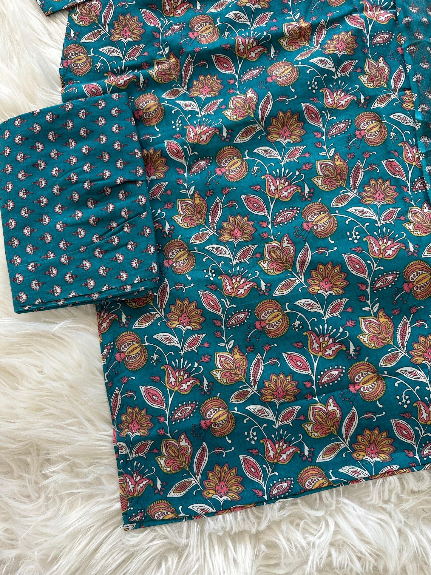 K092 - Cotton floral straight Kurti with pants and dupatta