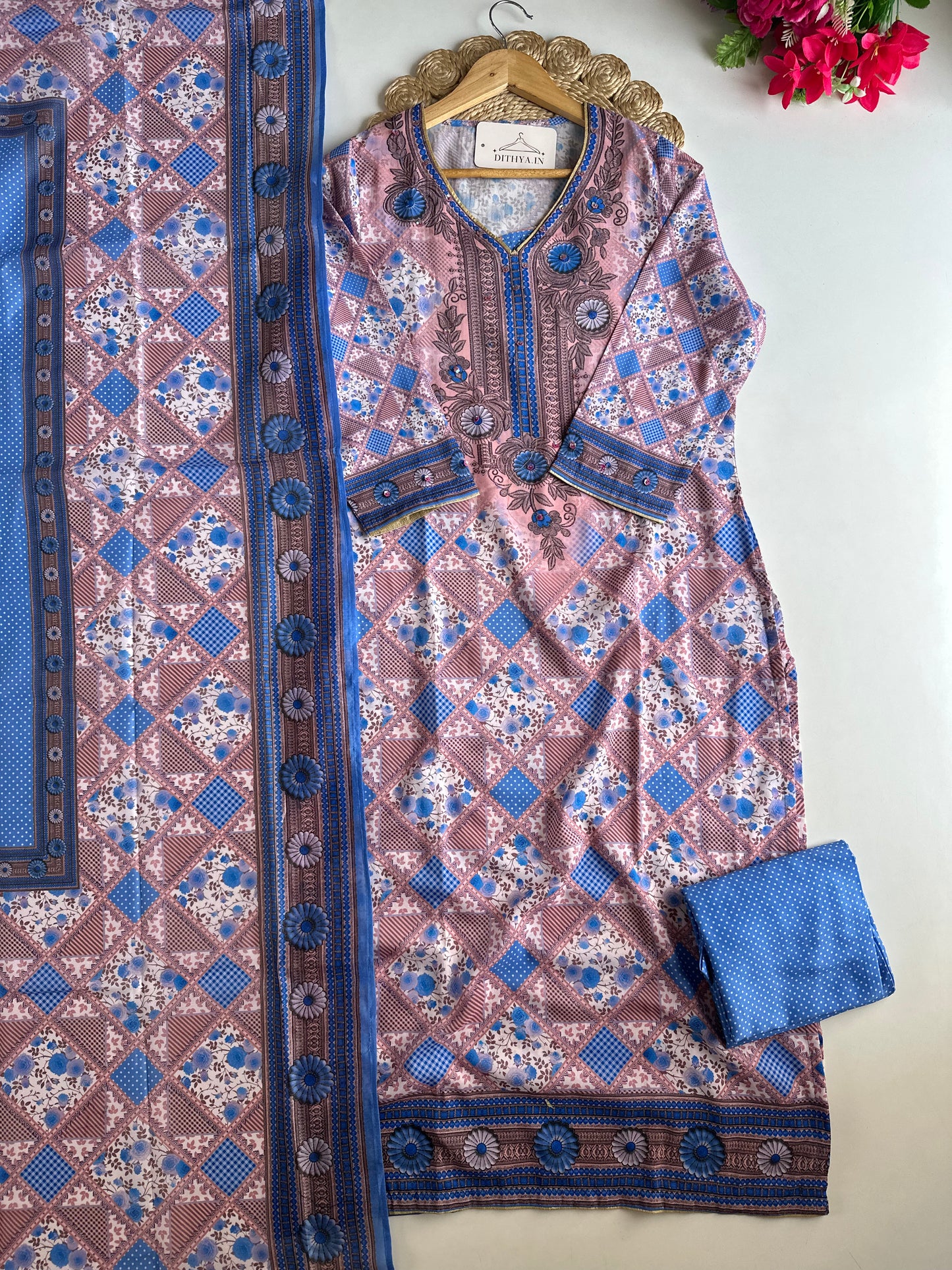 D517-Rayon straight Kurti with pants and dupatta