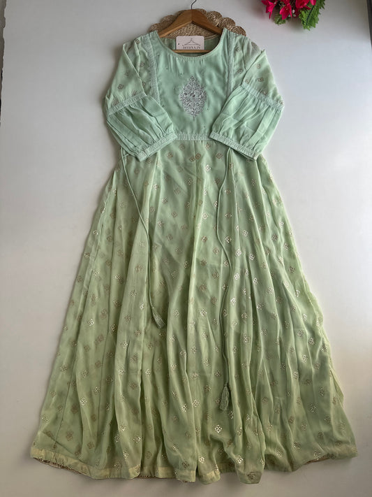 D518-cotton gown