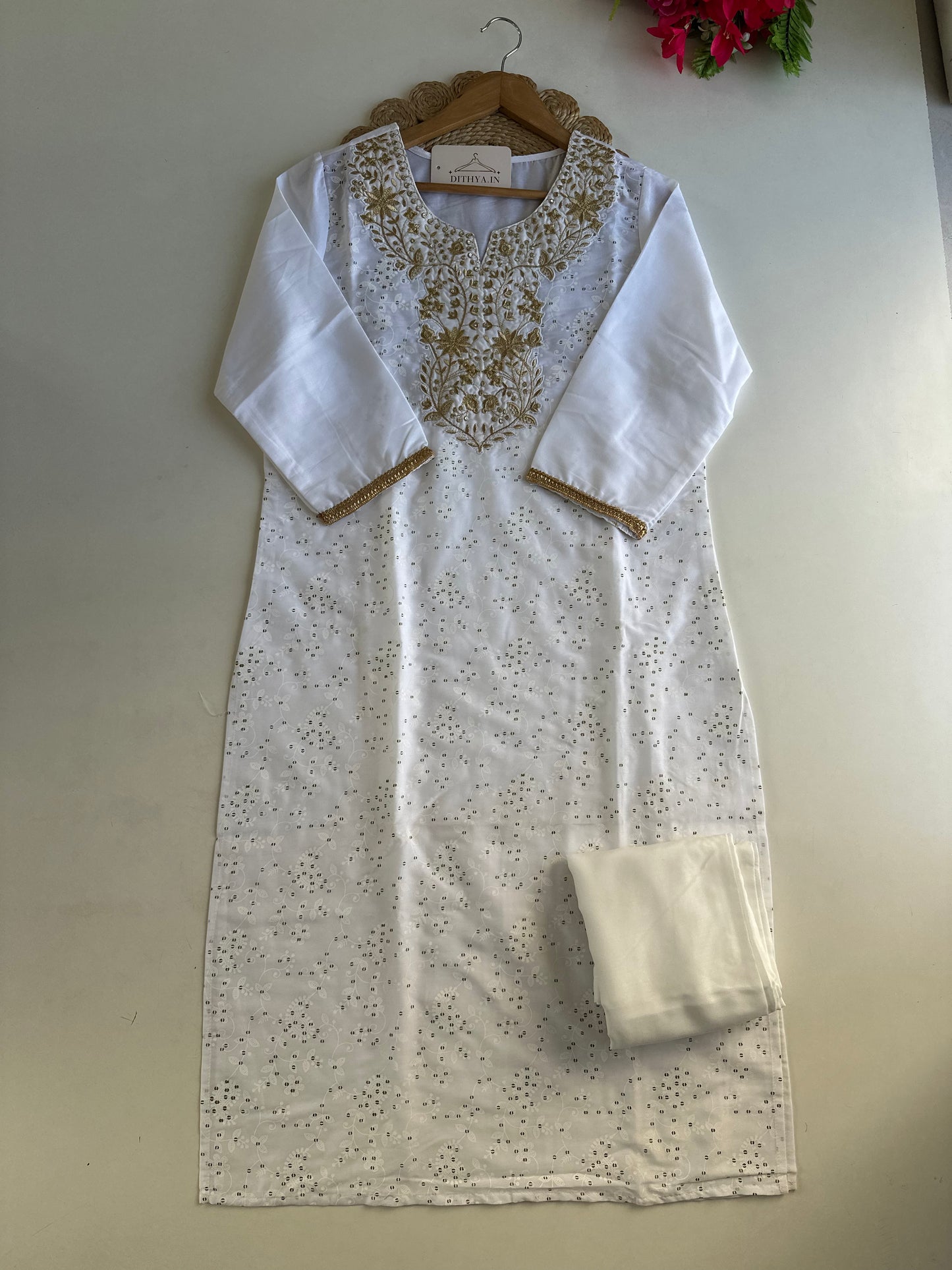 D525-Cotton straight Kurti with pants
