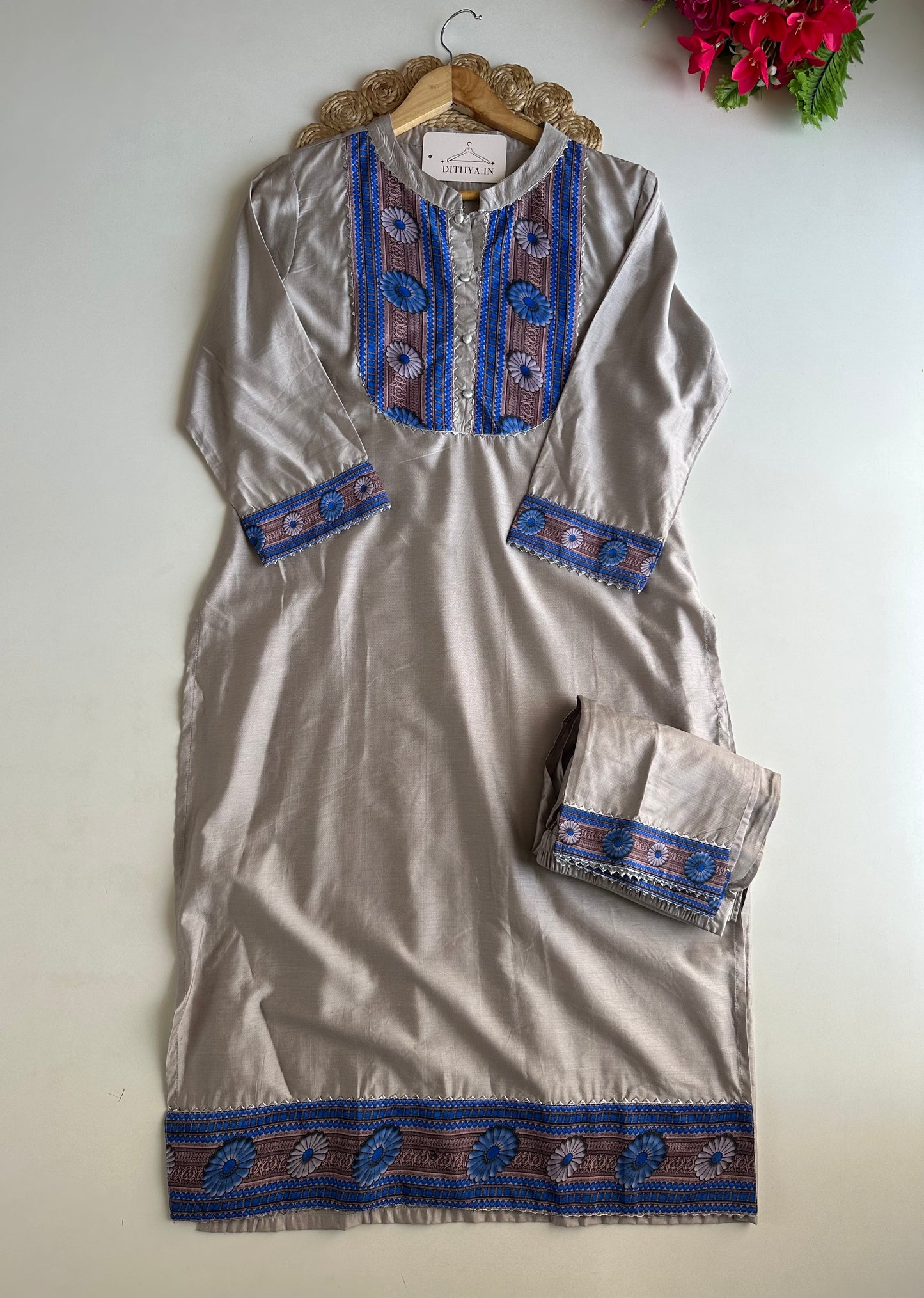 D526-Muslin straight Kurti with pants