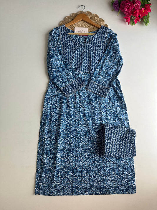 D548-Cotton straight Kurti with pants