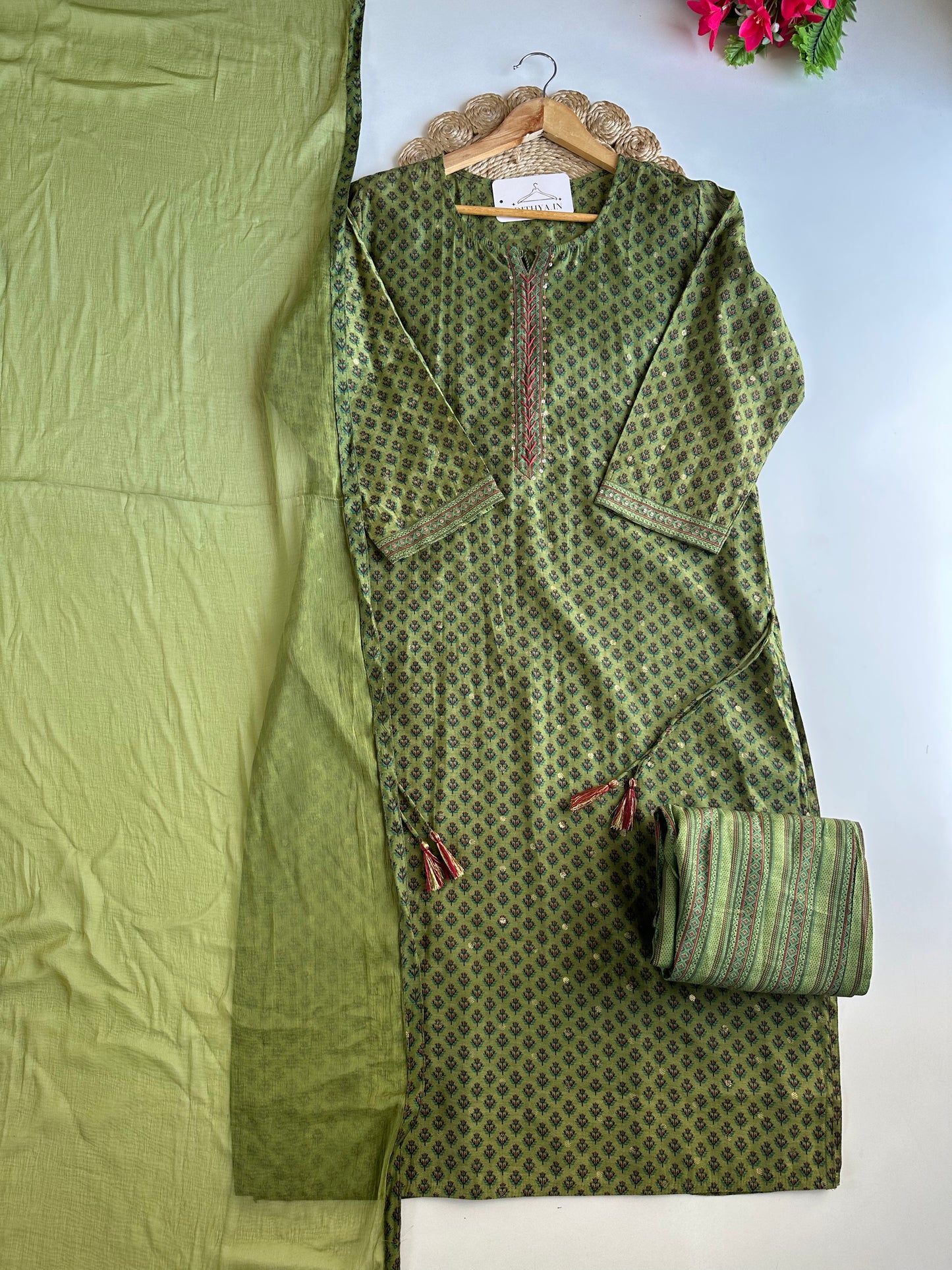 D593-Muslin straight Kurti with pants and dupatta