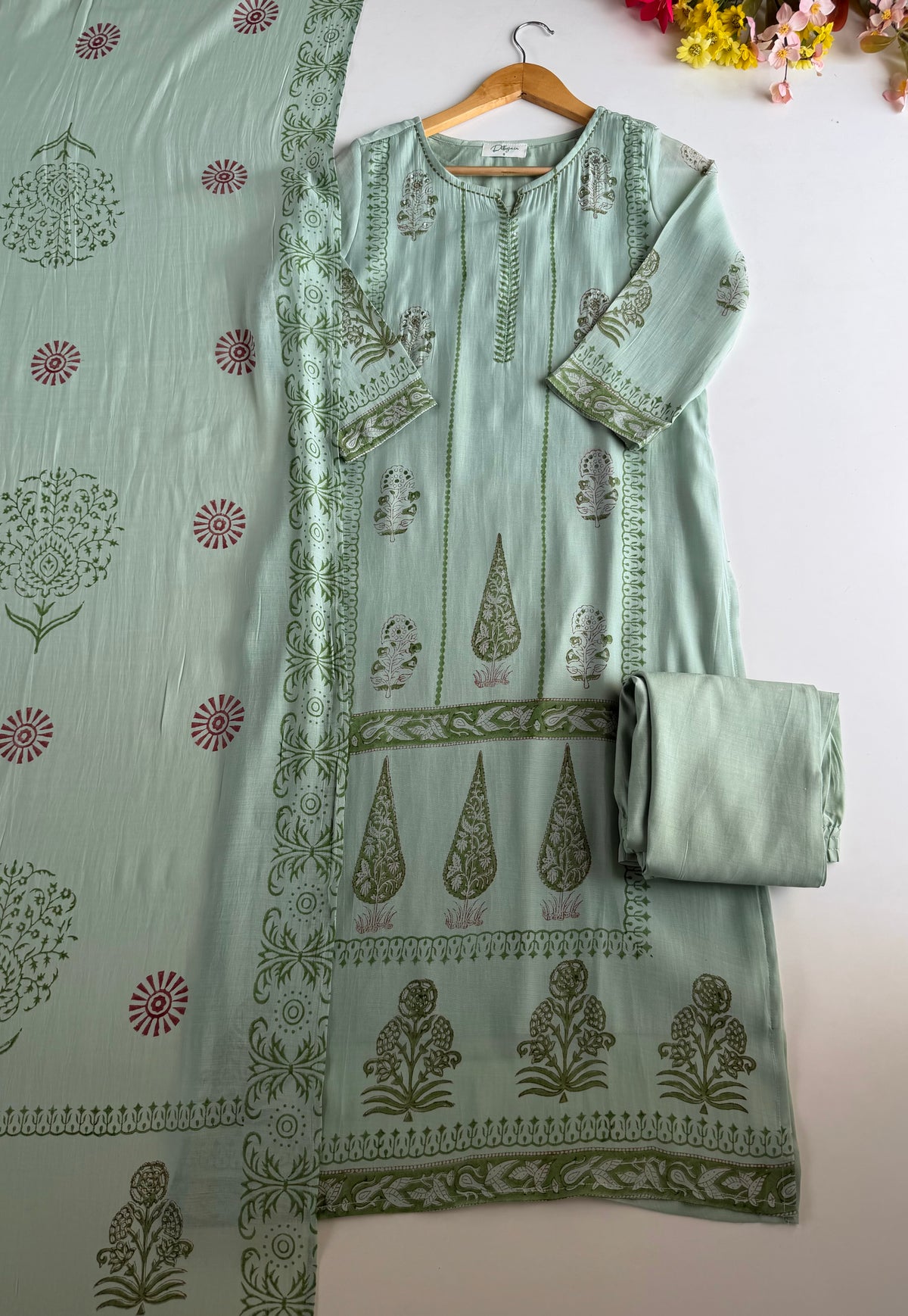 K013 - Surat Mul chanderi handblock straight Kurti with pants and dupatta