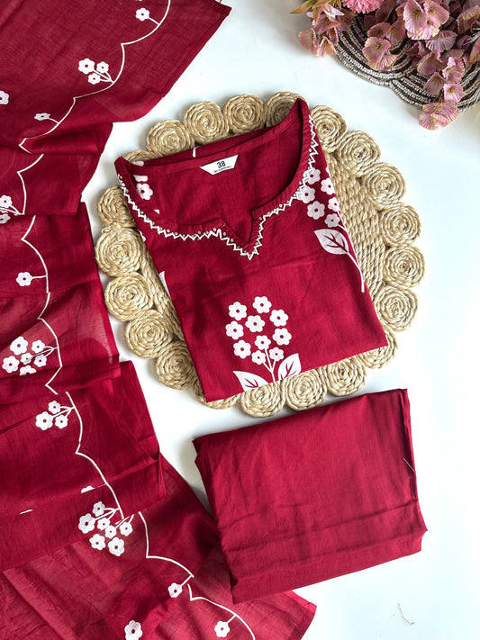 K444 - Mul Cotton straight Kurti with pants and dupatta