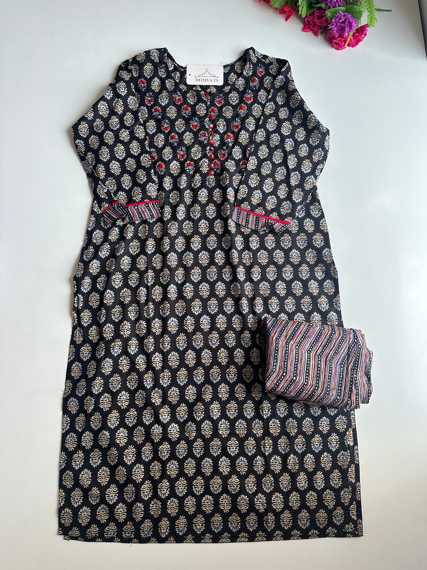 D686 - Cotton Straight Kurti with Pants