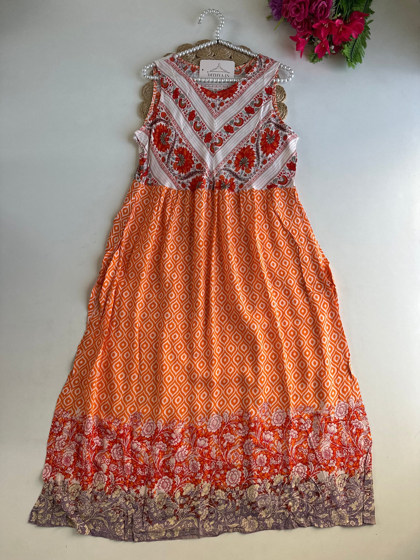 D689 - Muslin Anarkali