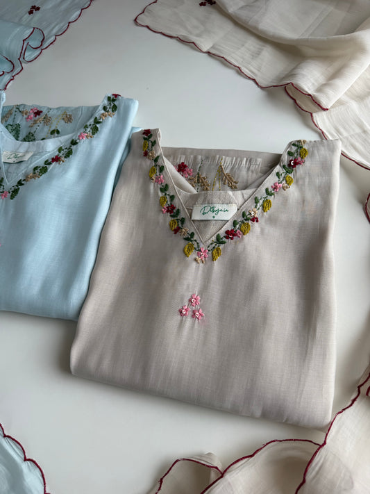 K516 - Surat Mul chanderi embroidered straight Kurti with pants and dupatta in 2 colours