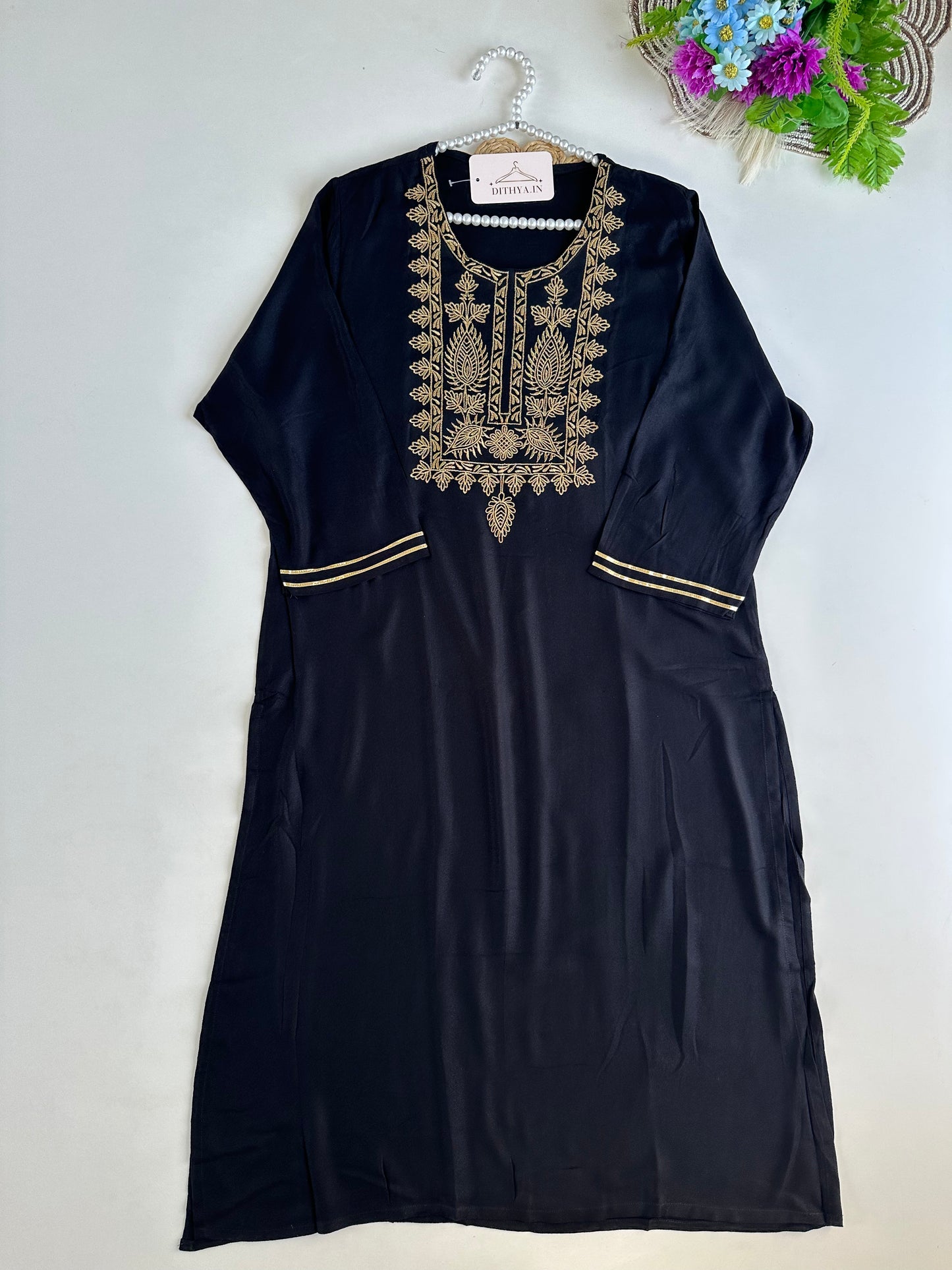 D746-Muslin straight Kurti