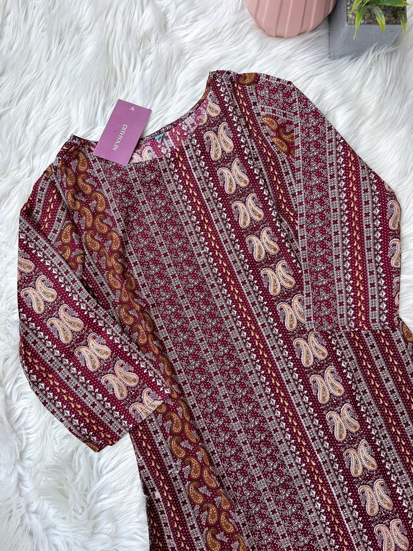 K126 - Rayon cotton printed straight Kurti in 2 prints