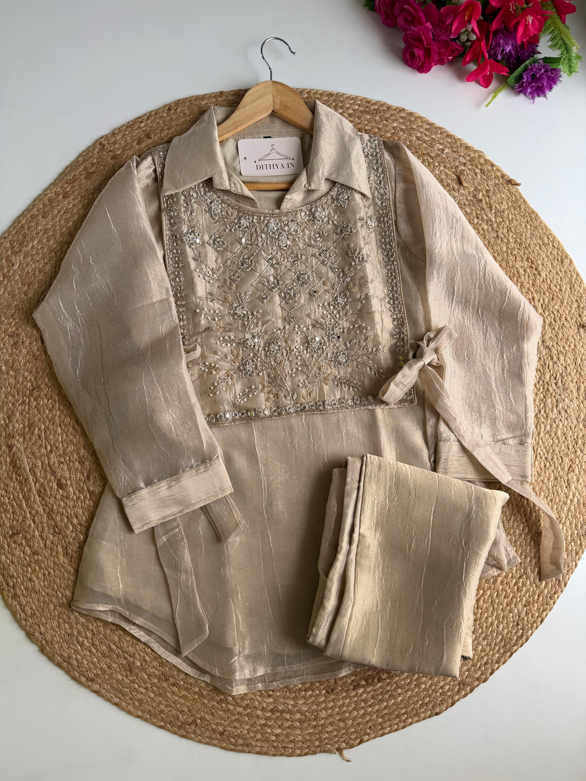 K239 - Crush tissue silk handwork coord set