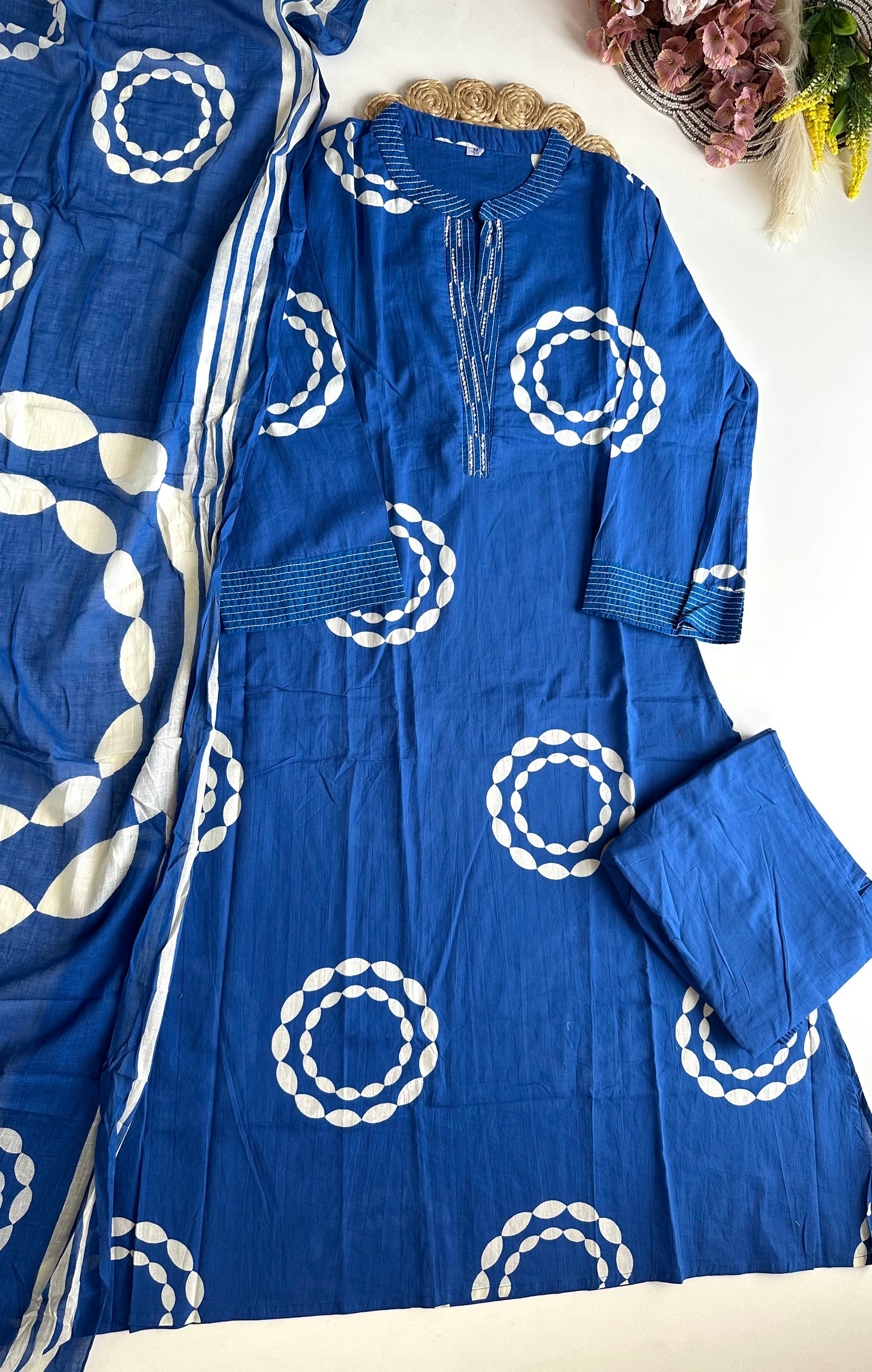 K449 - Mul Cotton straight Kurti with pants and dupatta
