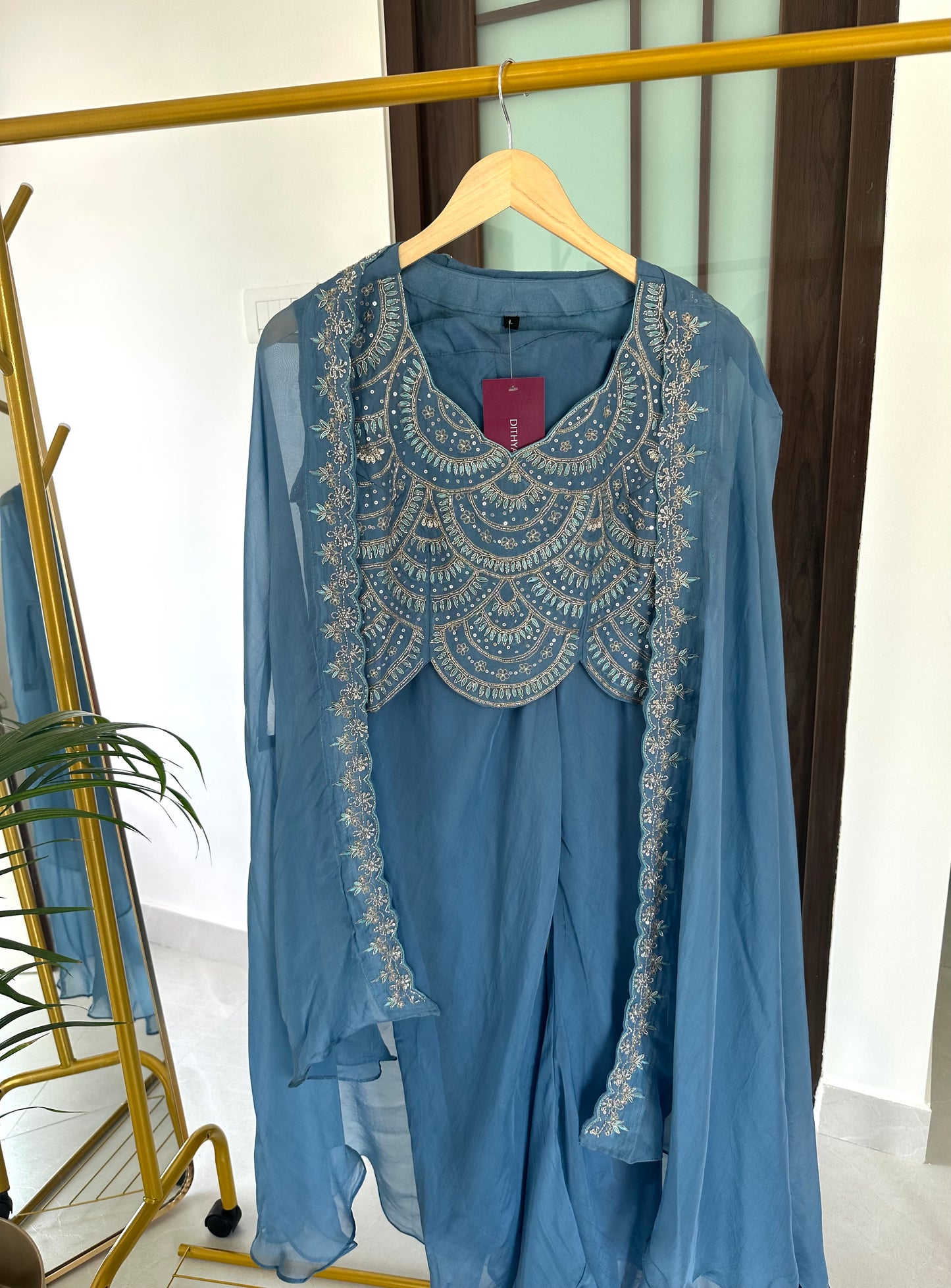 K052 - Soft Organza handwork Cape, crop top and divider pants