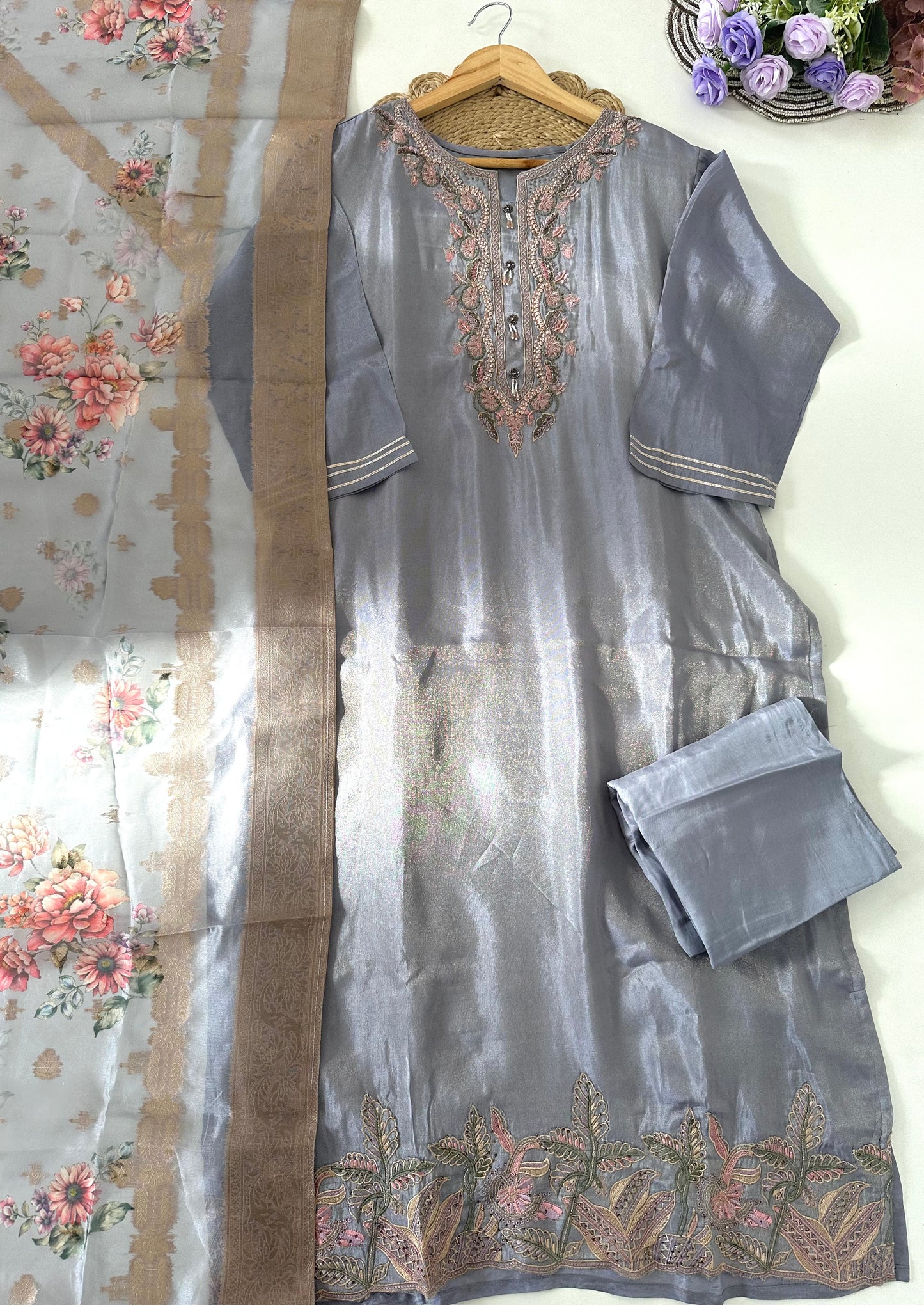 D040 -Tissue straight kurti with pants and dupatta