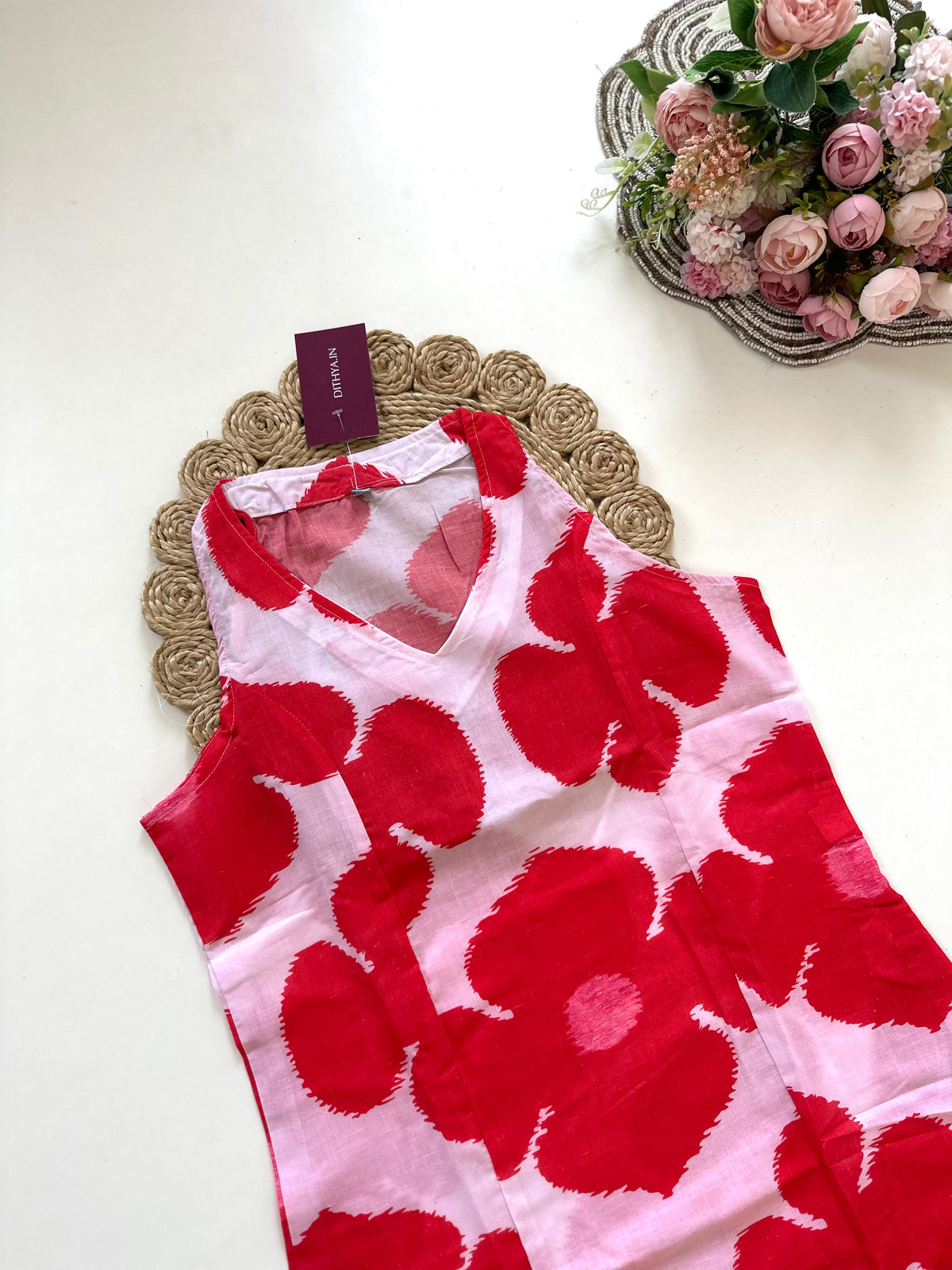 K072 - Sleeveless cotton Kurti with pants