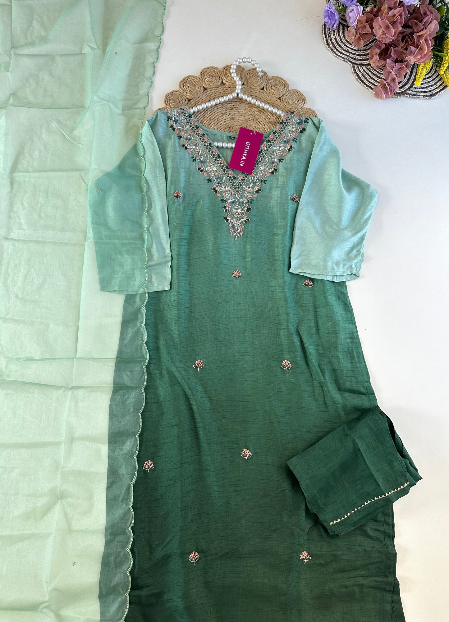 D007 -Dola silk straight kurti with pants and dupatta