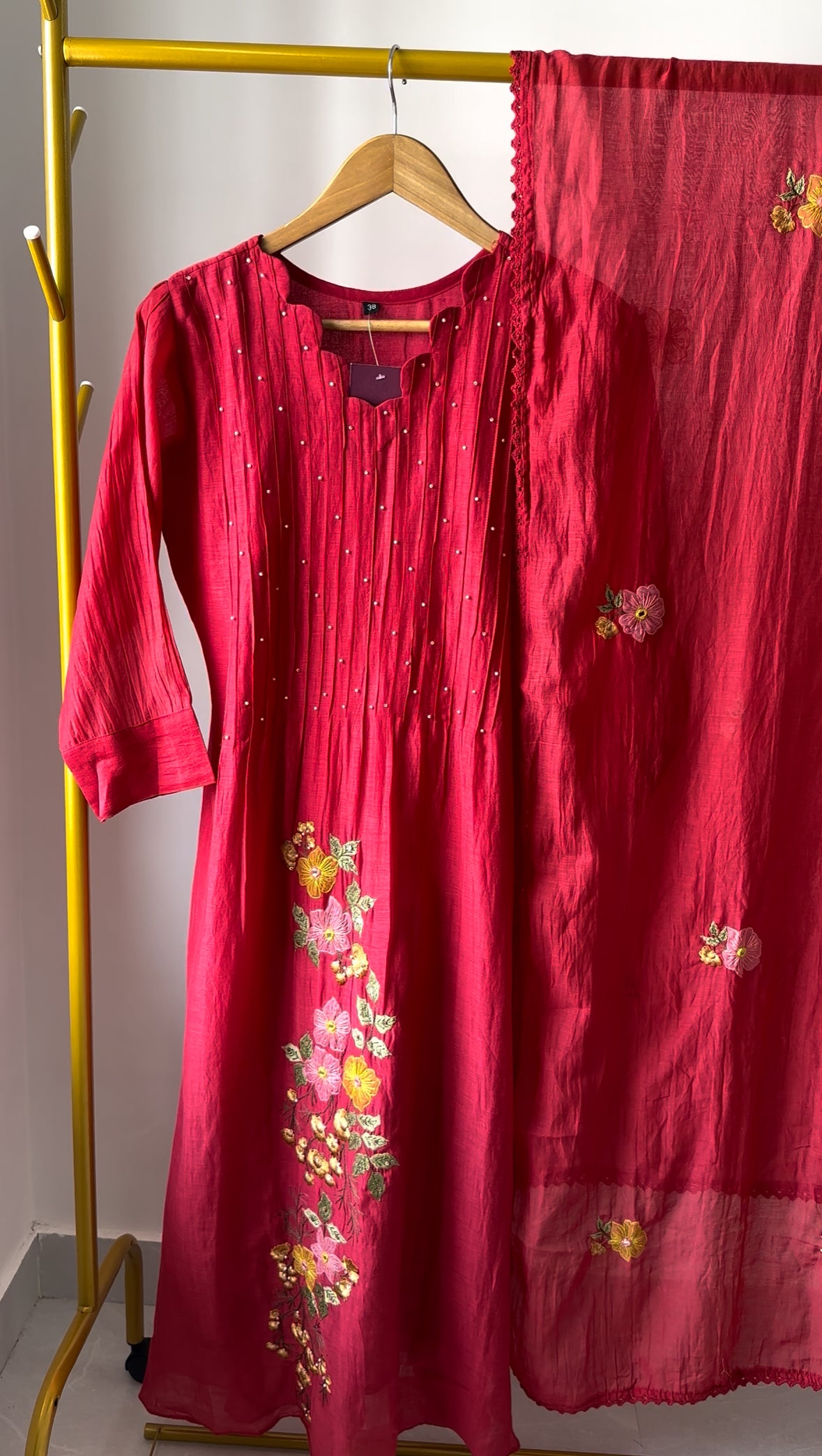 K204 - Mul Chanderi appliqué work Aline Kurti with pants and dupatta
