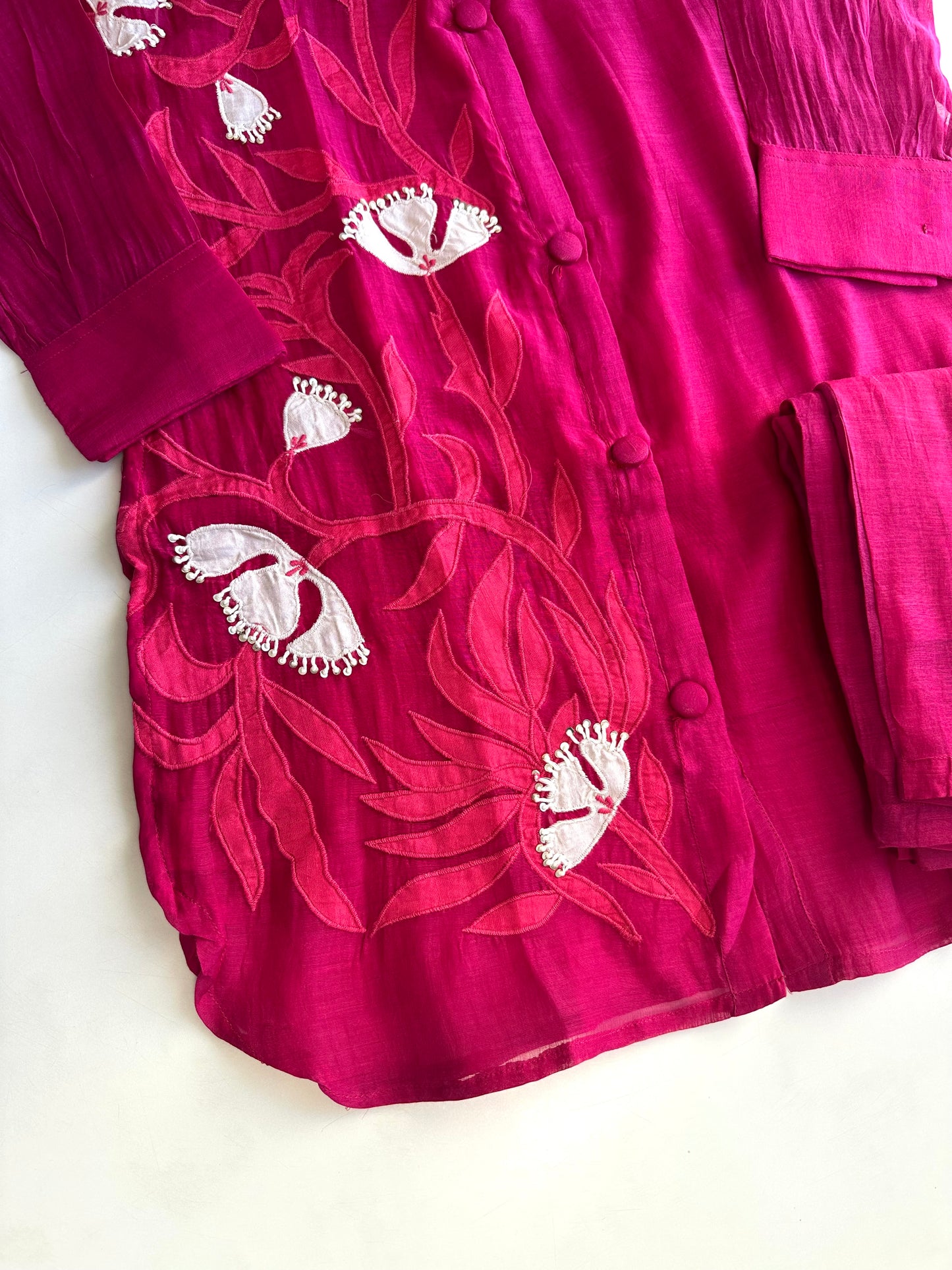 K496 - Mul Chanderi appliqué work coord set