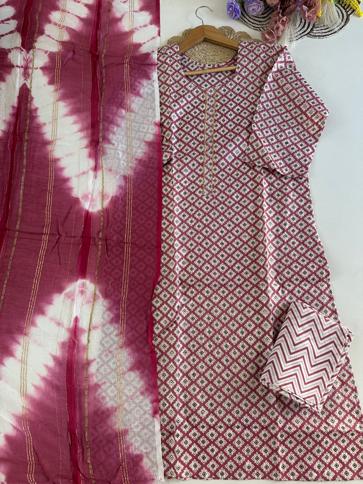 D395-Cotton straight Kurti with pants and dupatta