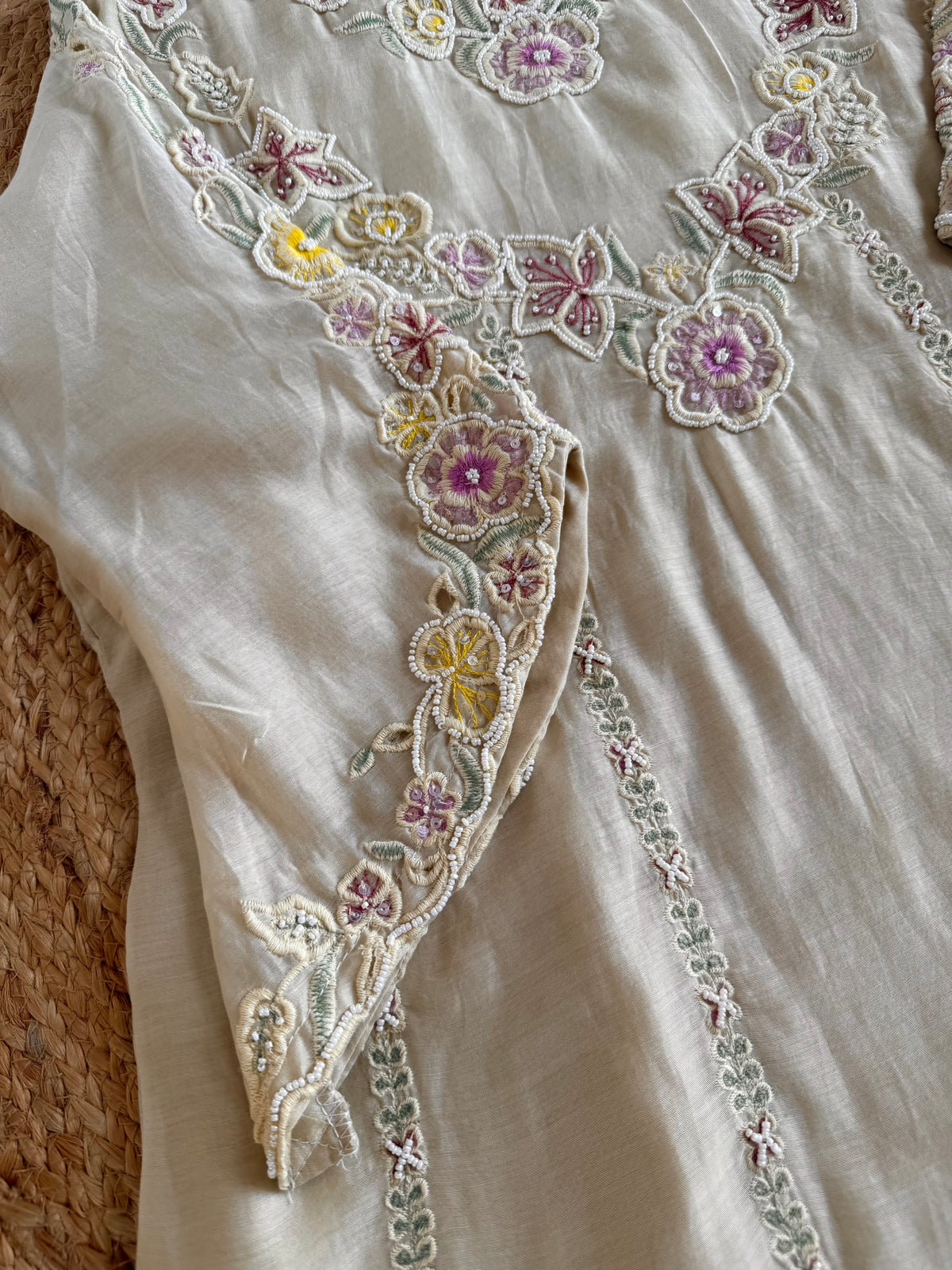 K353 - Premium Mul chanderi handwork coord set