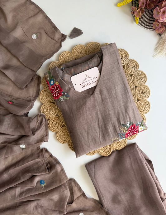 K509 - Mul chanderi embroidered aline Kurti with pants and dupatta
