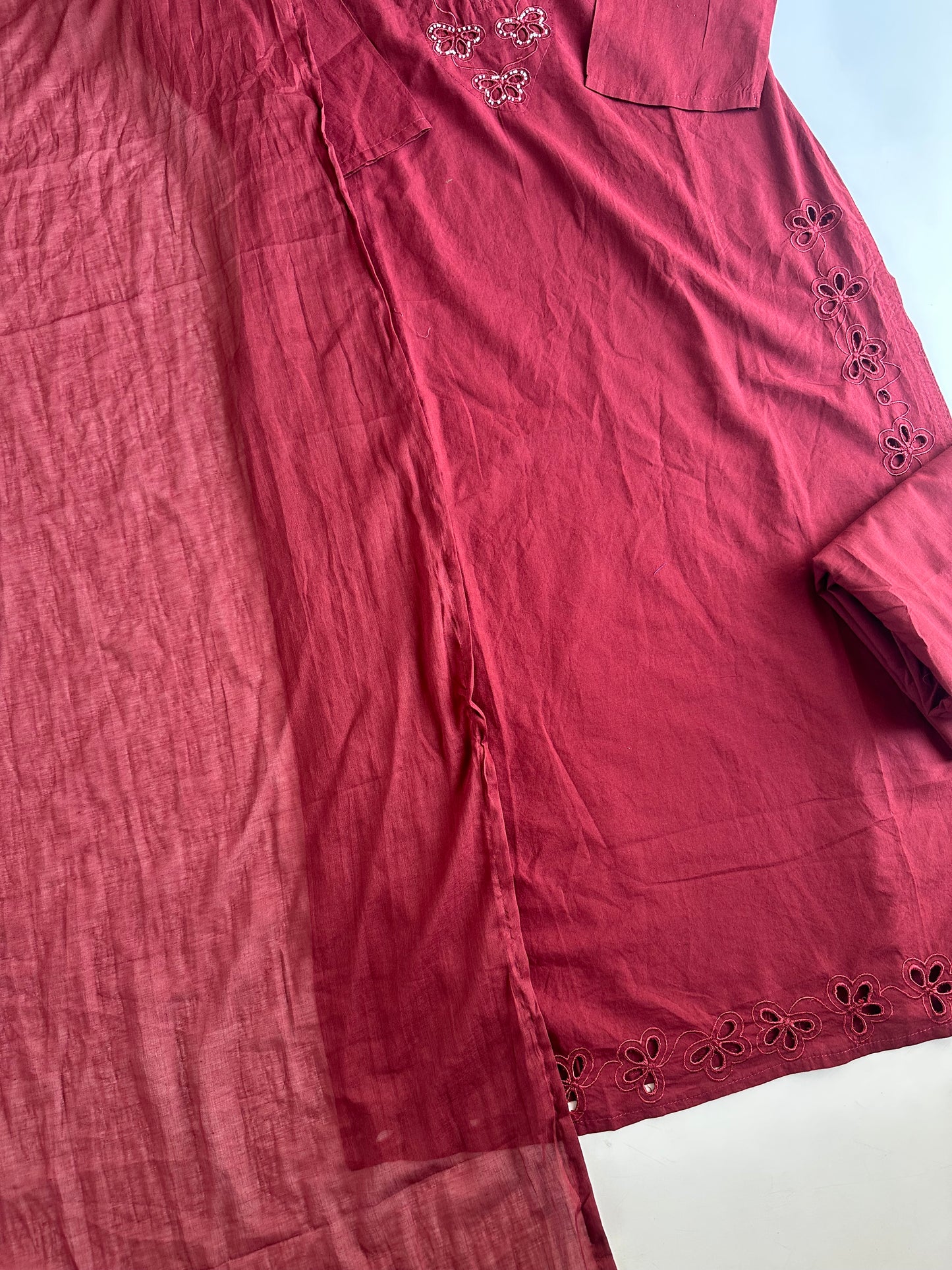 K728 - Mul cotton cut work straight Kurti with pants and dupatta