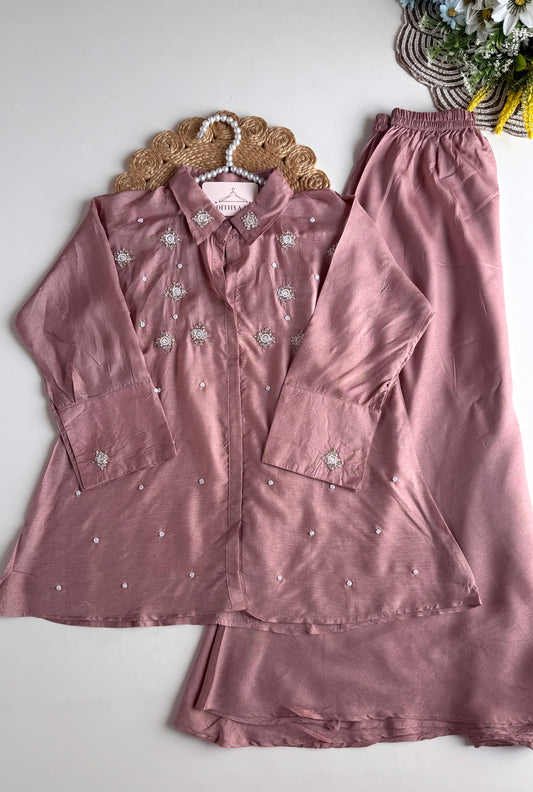 K612 - Russian silk handwork coord set