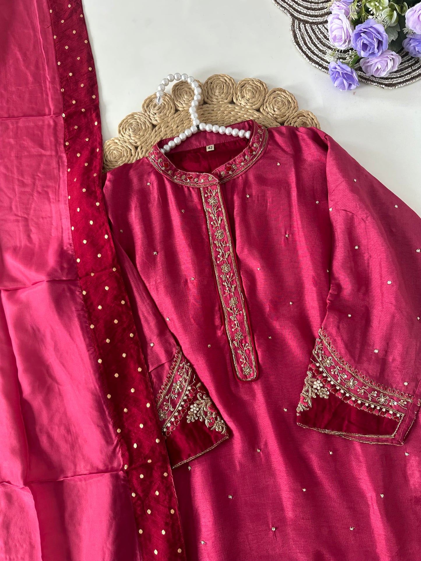 D048 -Russian silk straight kurti with pants and dupatta