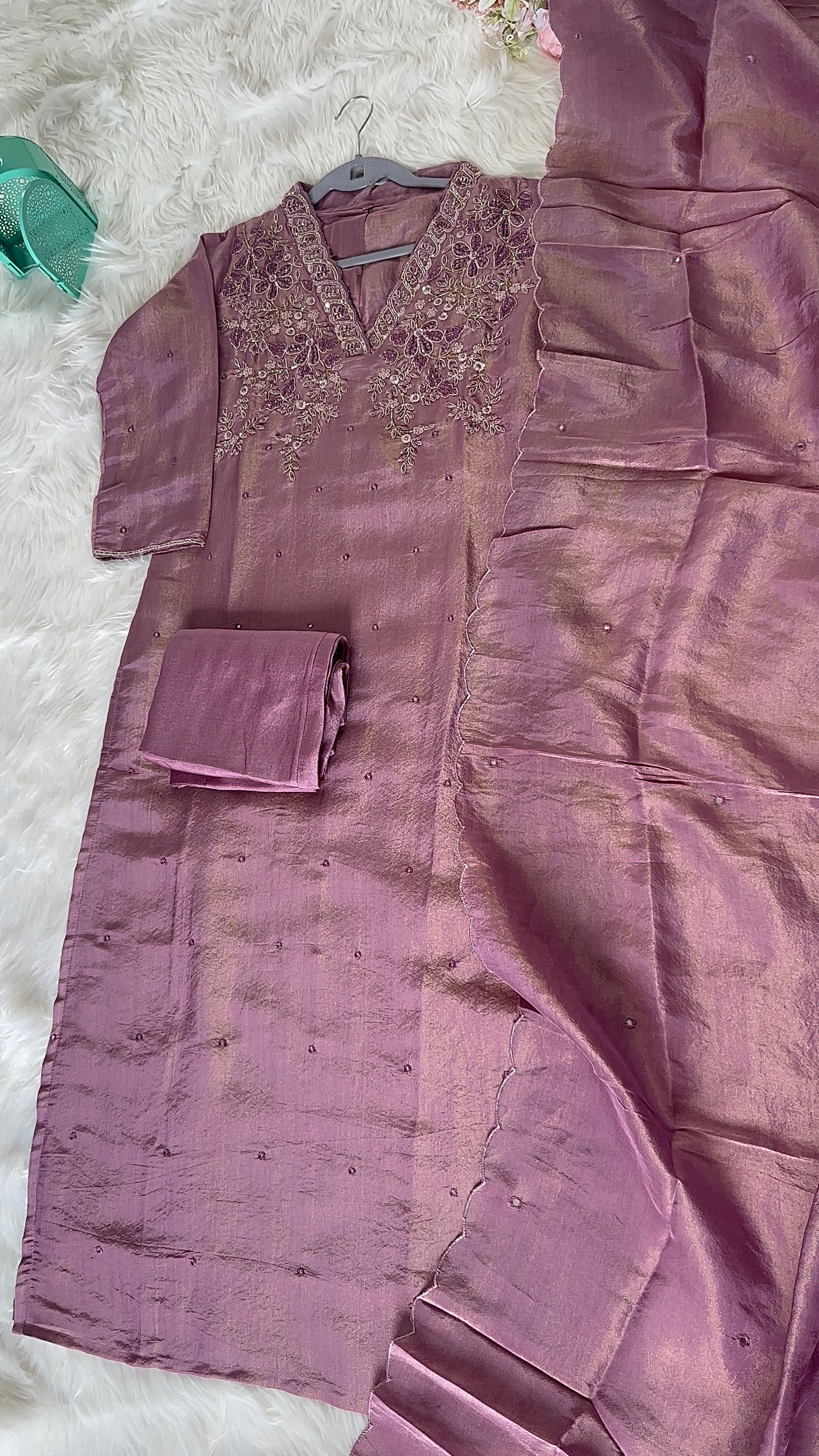 K178 - Tissue silk Kurti with kurti with dupatta - Dithya.in