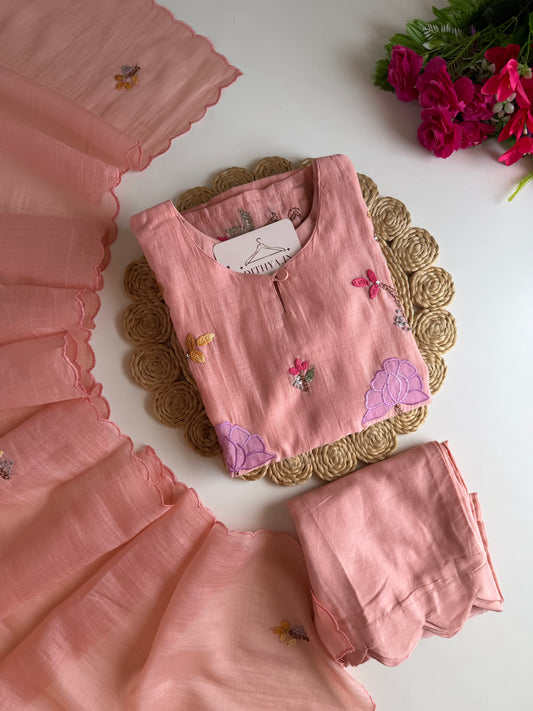 K274 - Mul chanderi appliqué embroidered straight Kurti with pants and dupatta