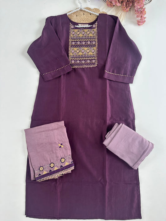 D204 - Roman silk straight kurti with pants and dupatta