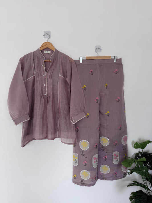 K673 - Mul chanderi embroidered coord set