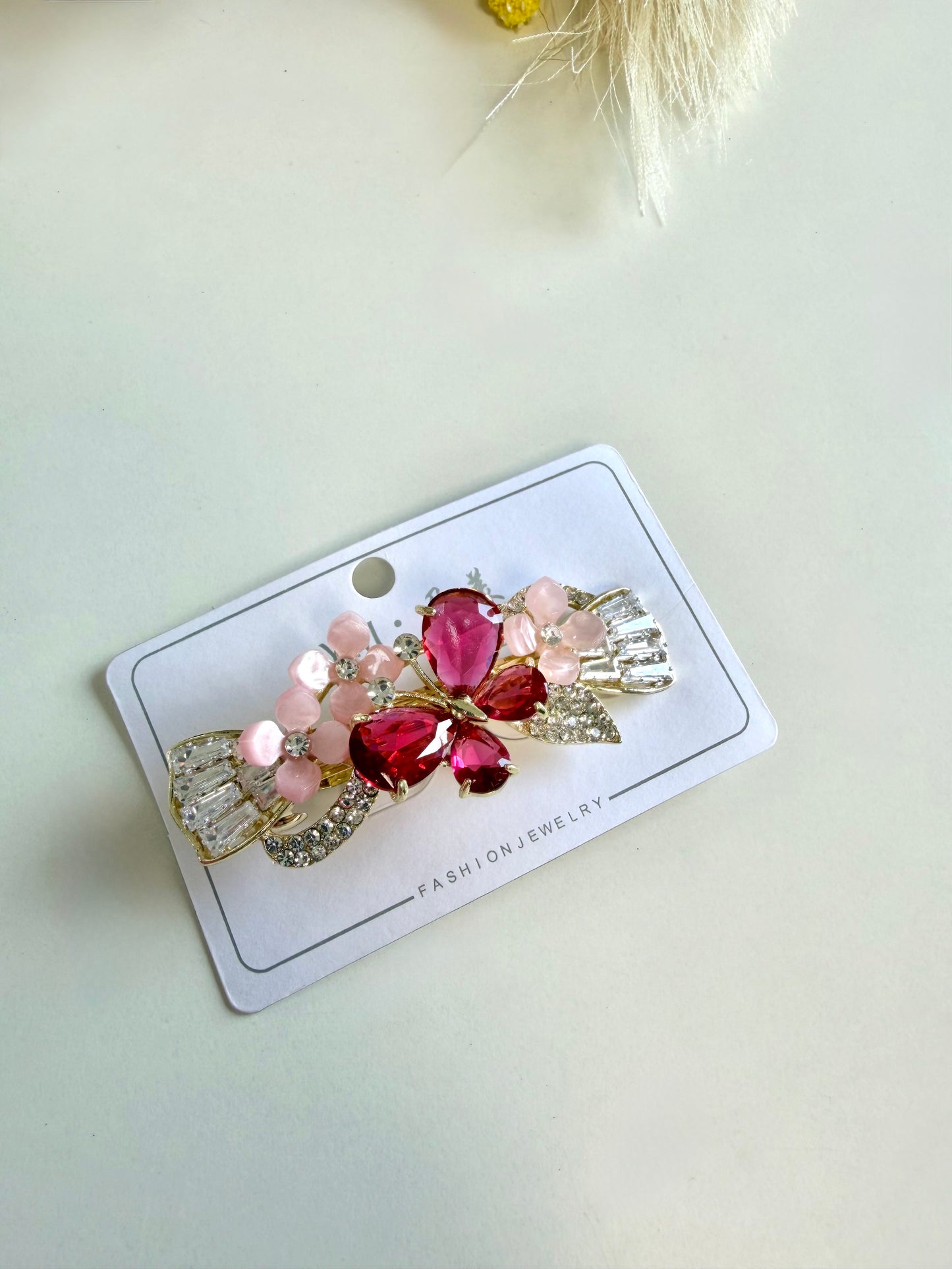 A045 - Designer stone hair clip