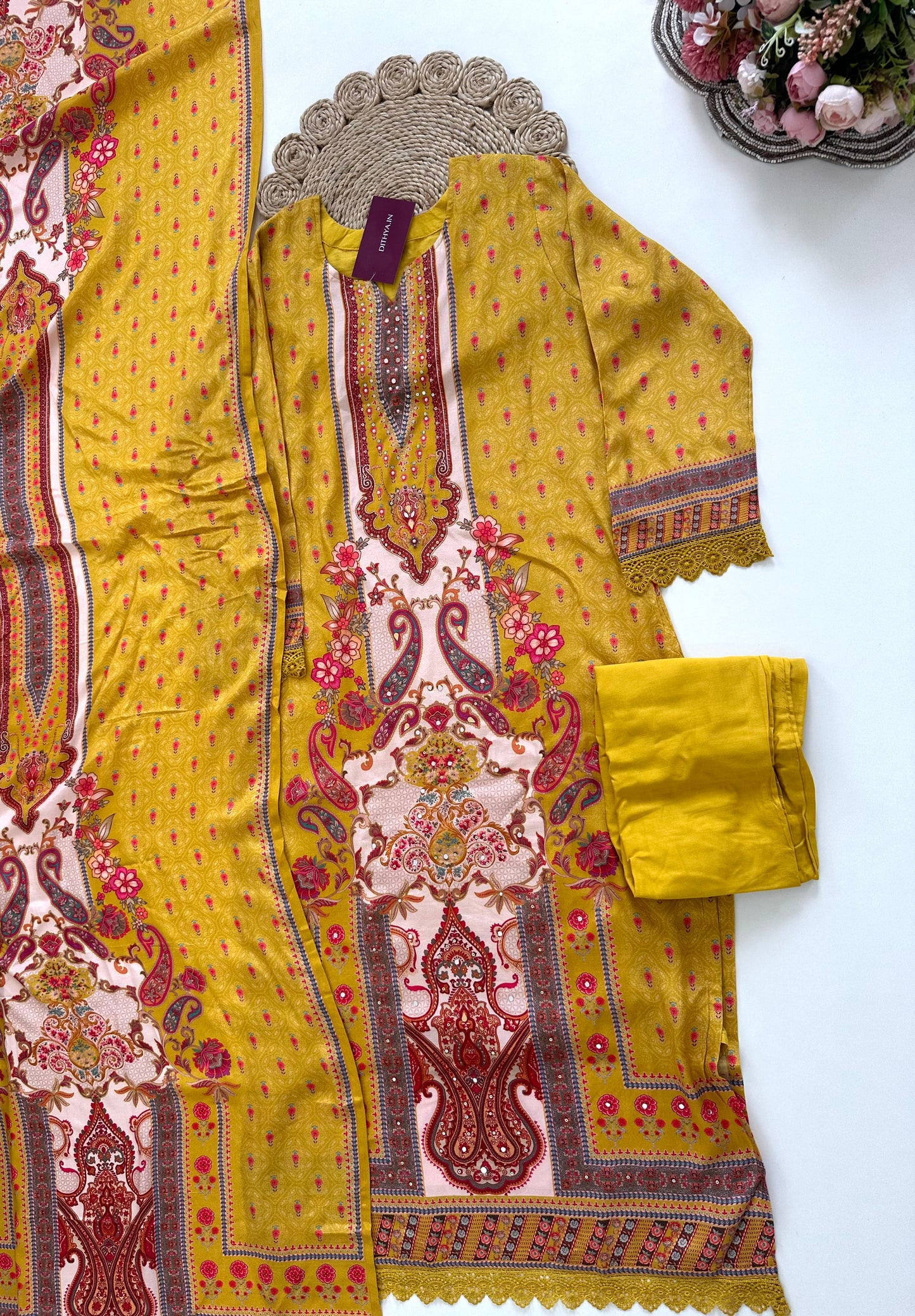 K134 - Muslin Paki print straight kurti with pants and dupatta.