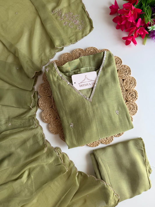 K638 - Mul chanderi handwork Aline Kurti with pants and dupatta