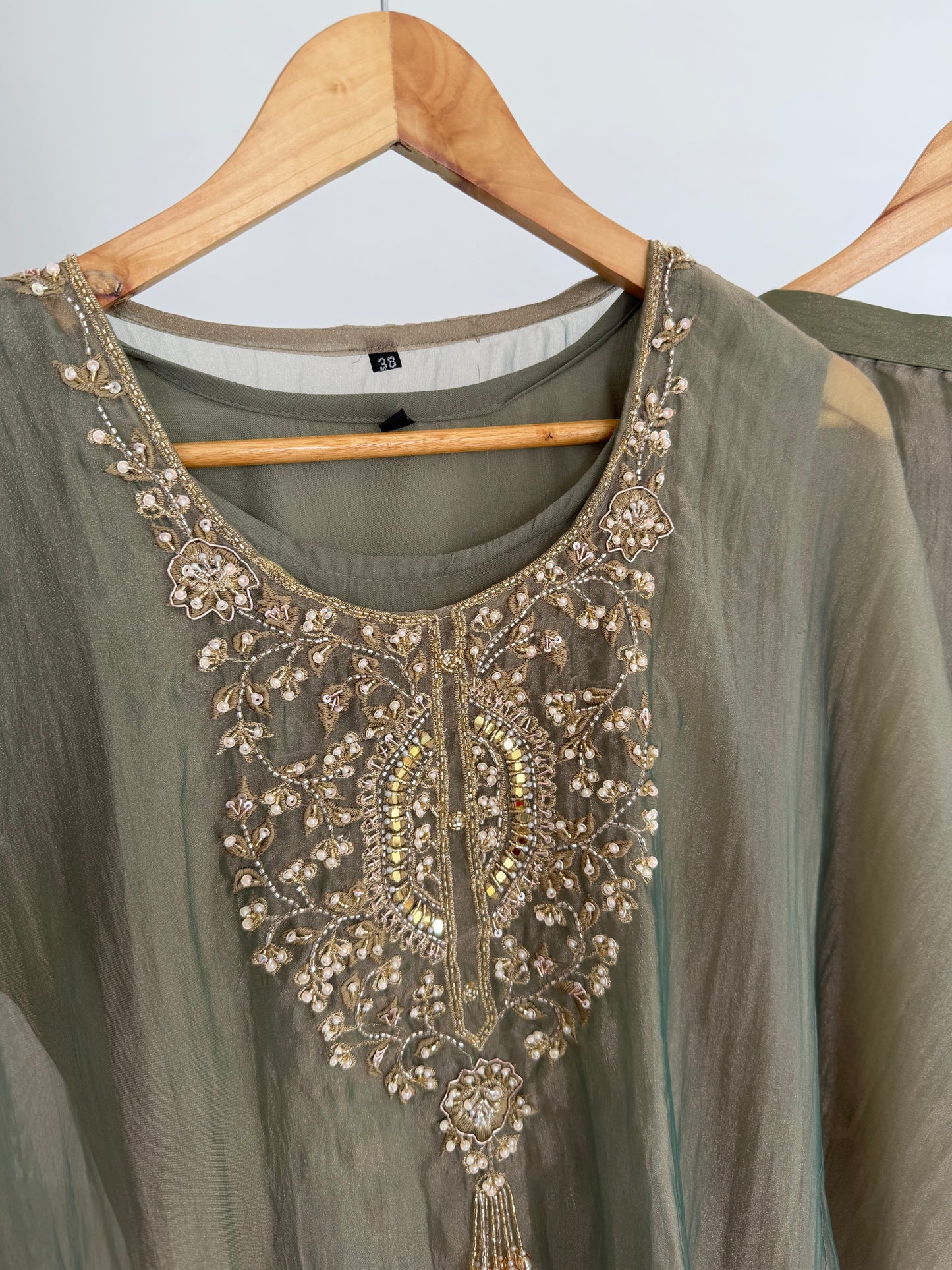 K506 - Glass tissue silk handwork kaftan with inner and pants